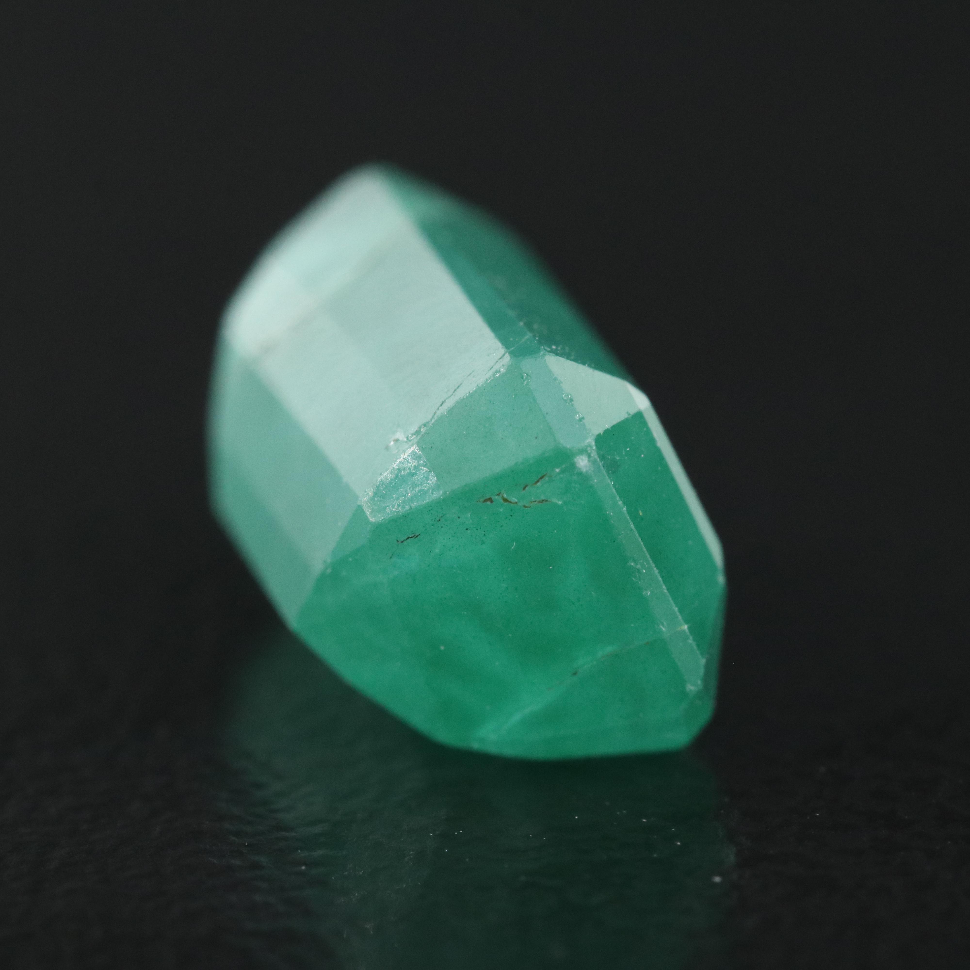 4.17 CT Loose Emerald