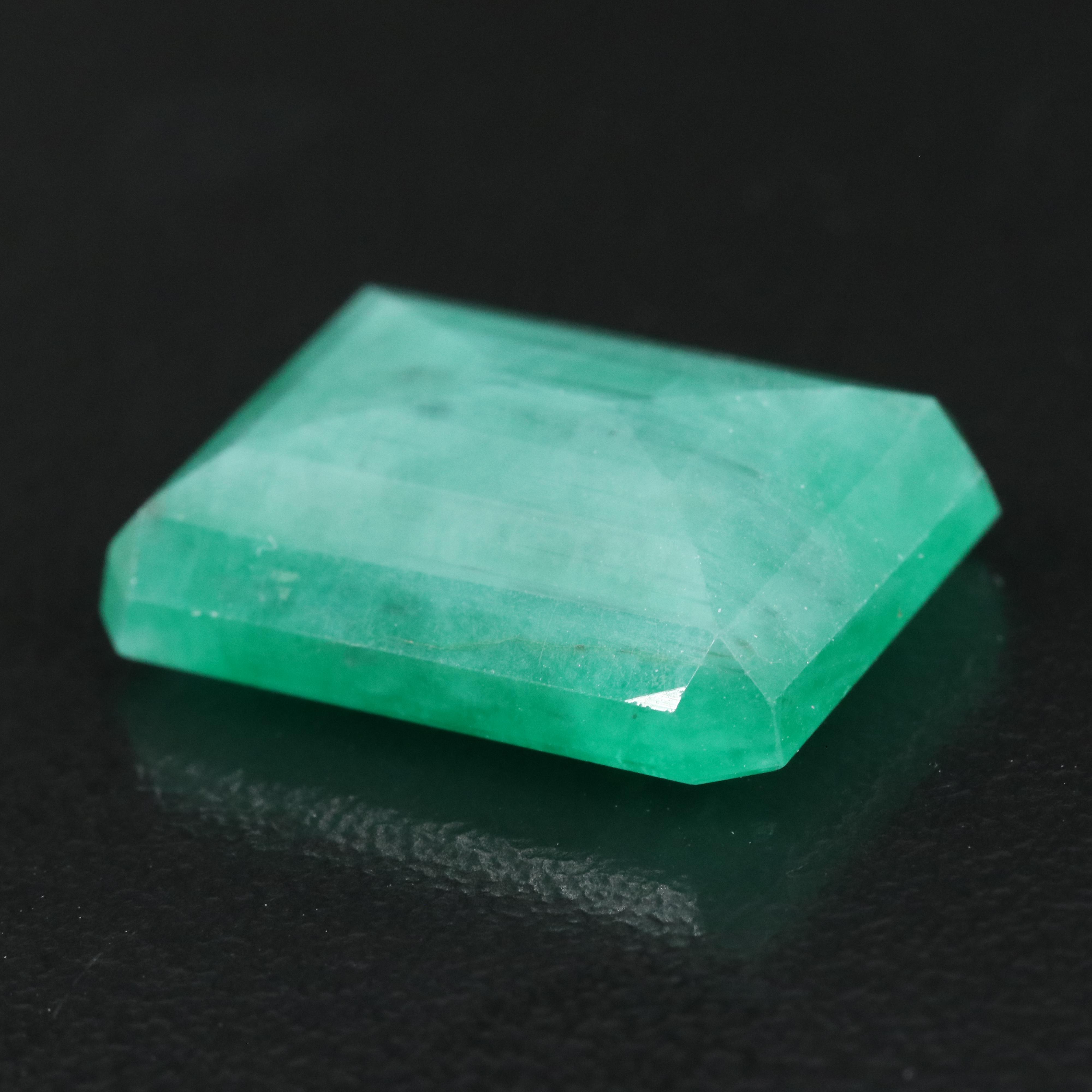13.55 CT Loose Emerald