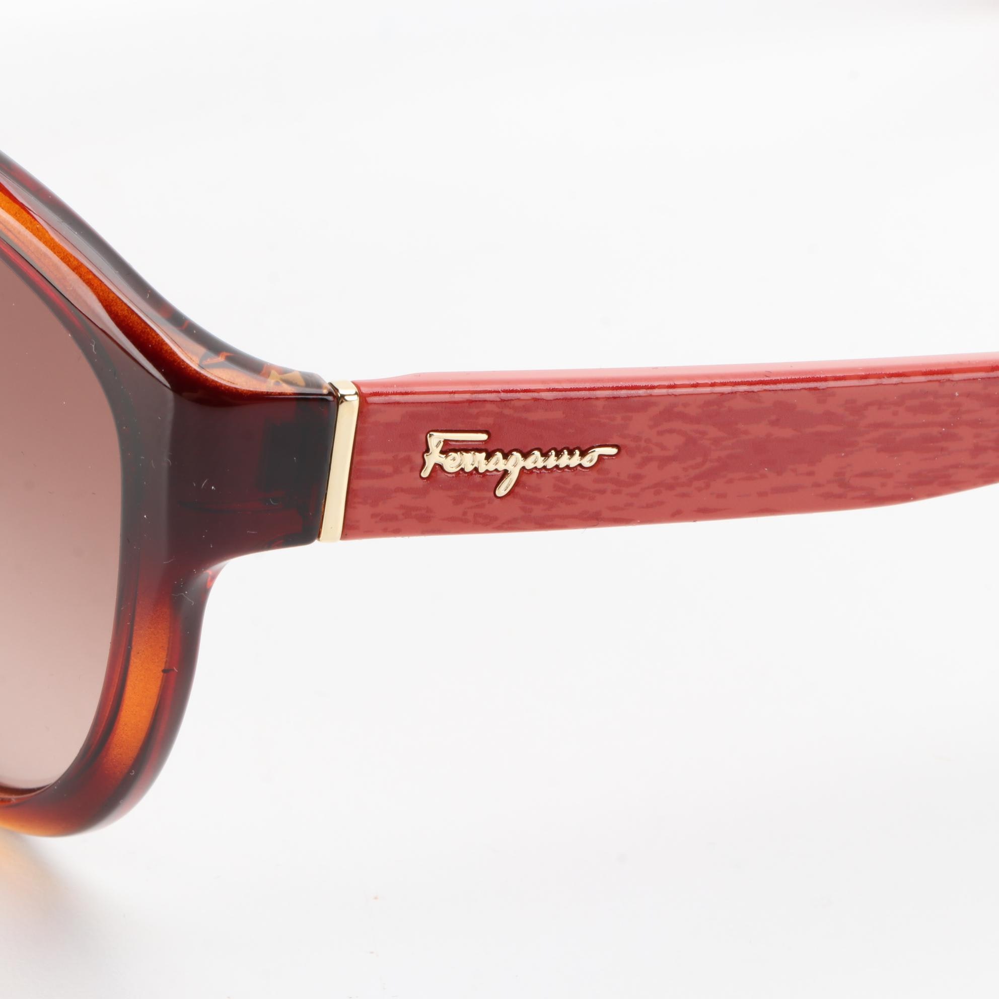 Salvatore Ferragamo SF717S Sunglasses with Case
