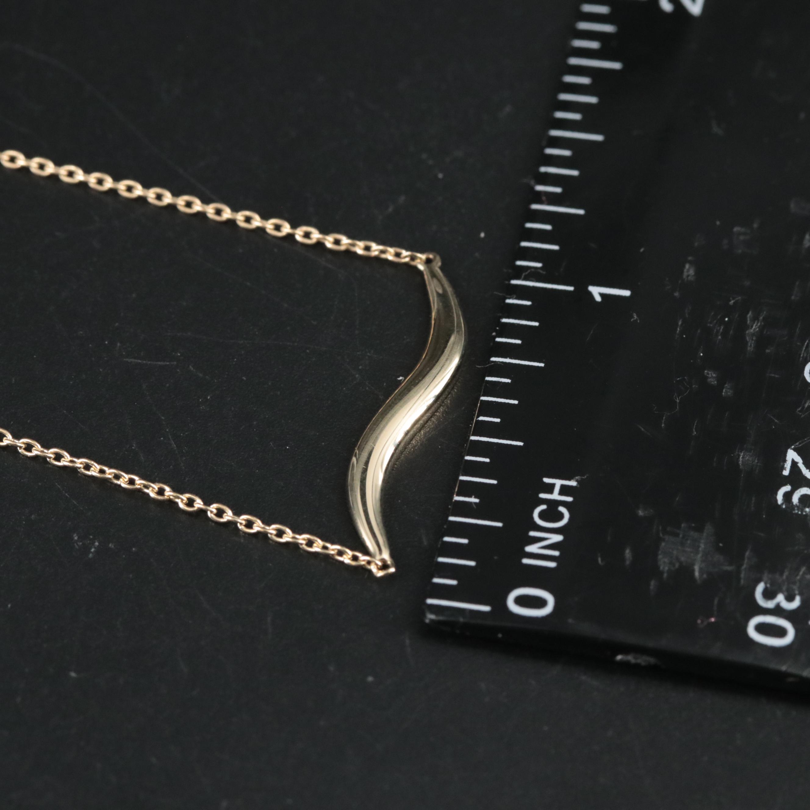 10K Pendant Necklace