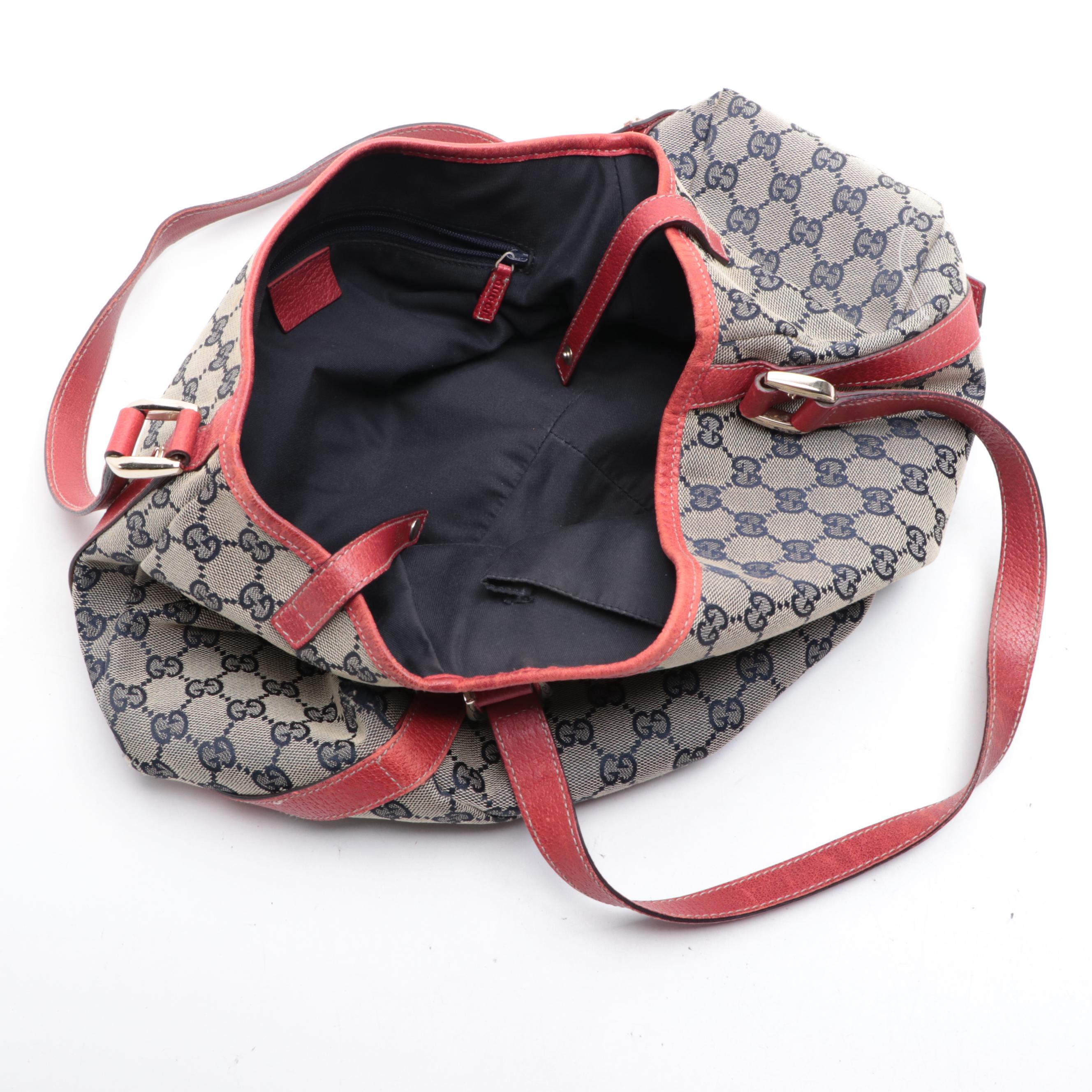 Gucci Abbey D-Ring Hobo Bag in GG Canvas and Leather Trim