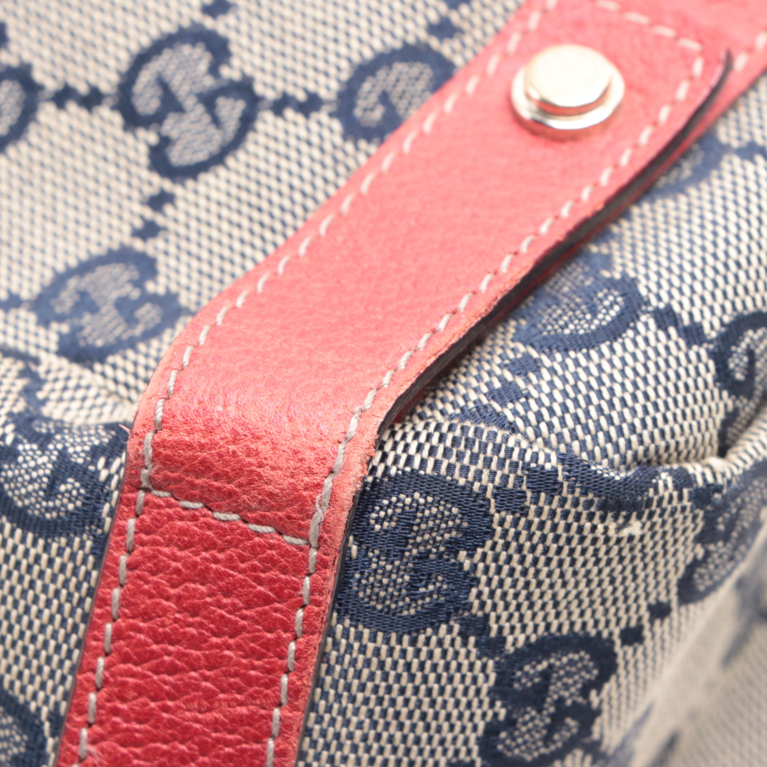 Gucci Abbey D-Ring Hobo Bag in GG Canvas and Leather Trim