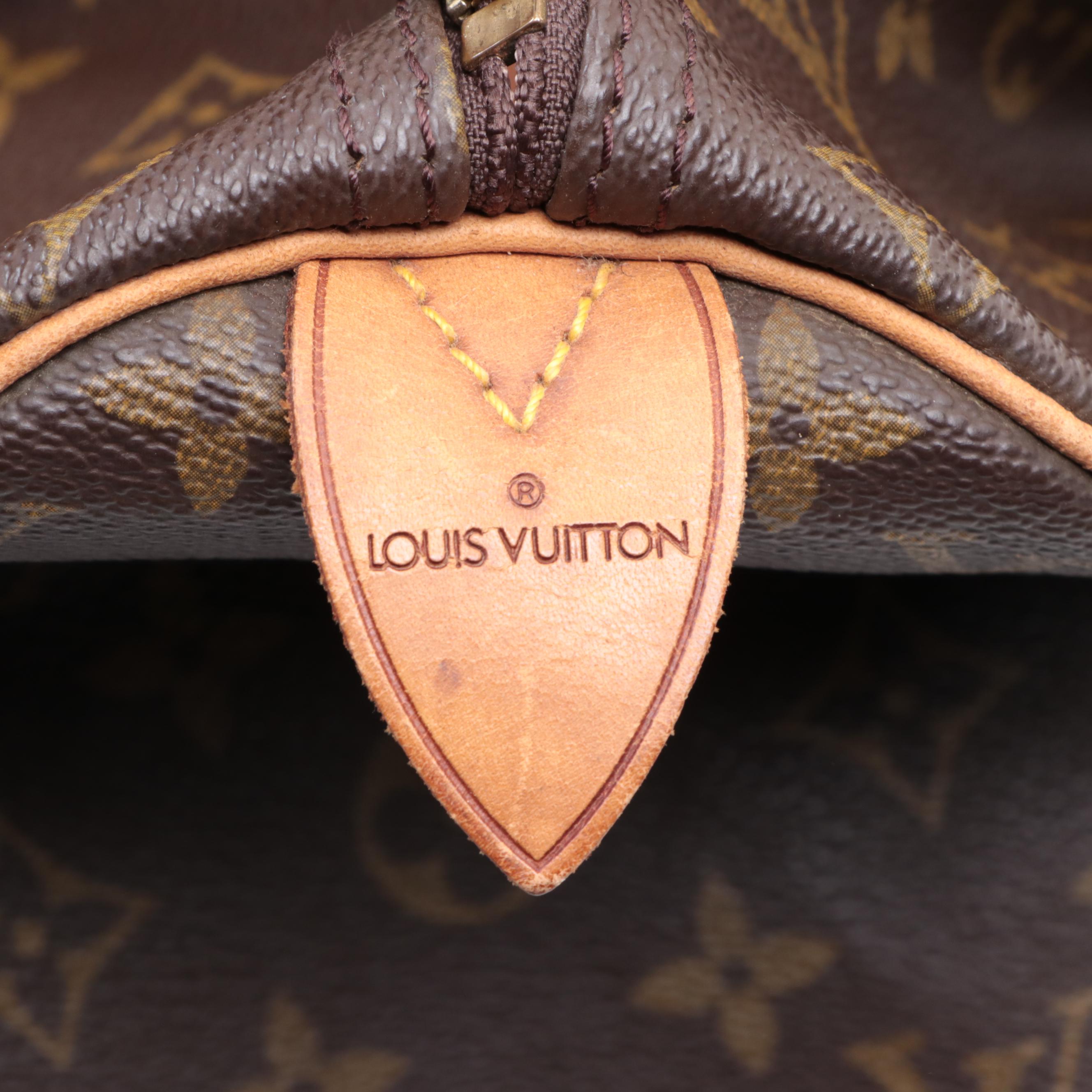 Louis Vuitton Speedy 40 in Monogram Canvas and Vachetta Leather