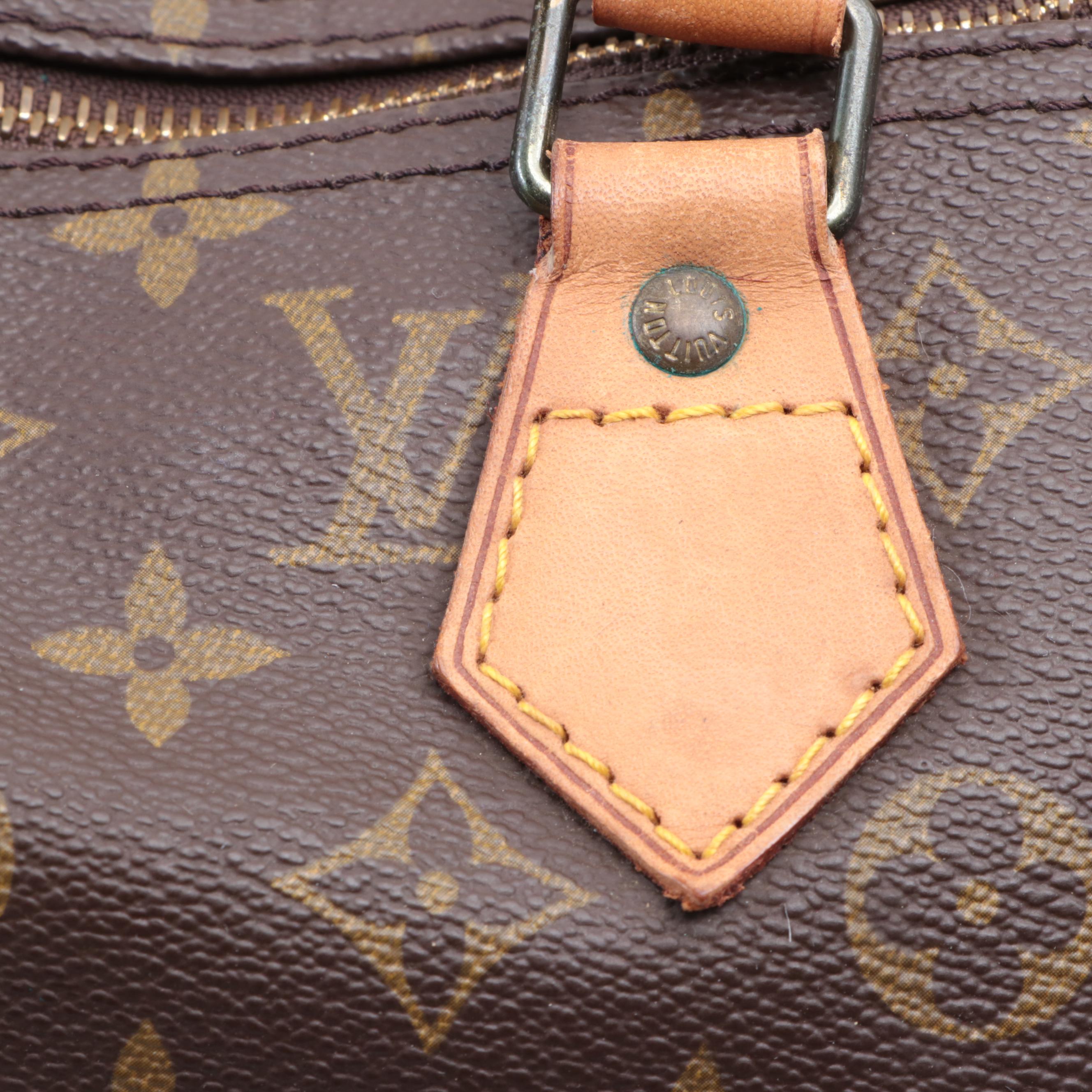 Louis Vuitton Speedy 40 in Monogram Canvas and Vachetta Leather