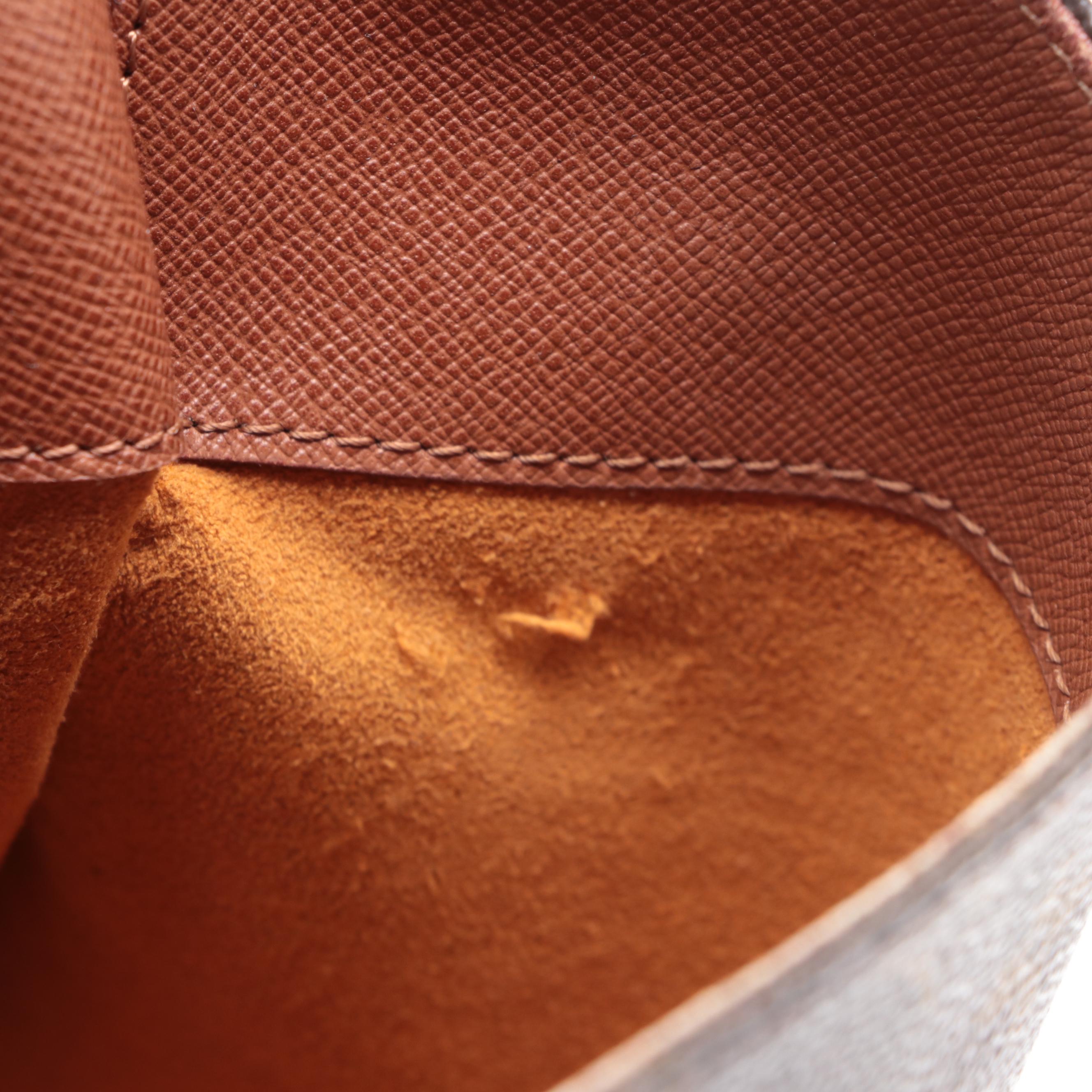 Louis Vuitton Musette Bag in Monogram Canvas and Vachetta Leather