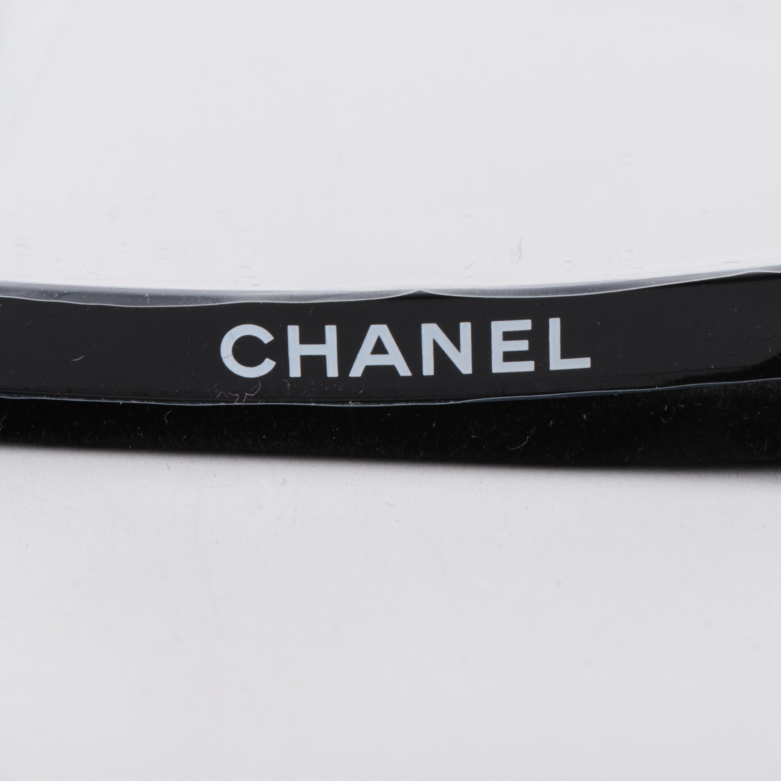 Chanel Beauté Promotional Double-Sided Compact Mirror