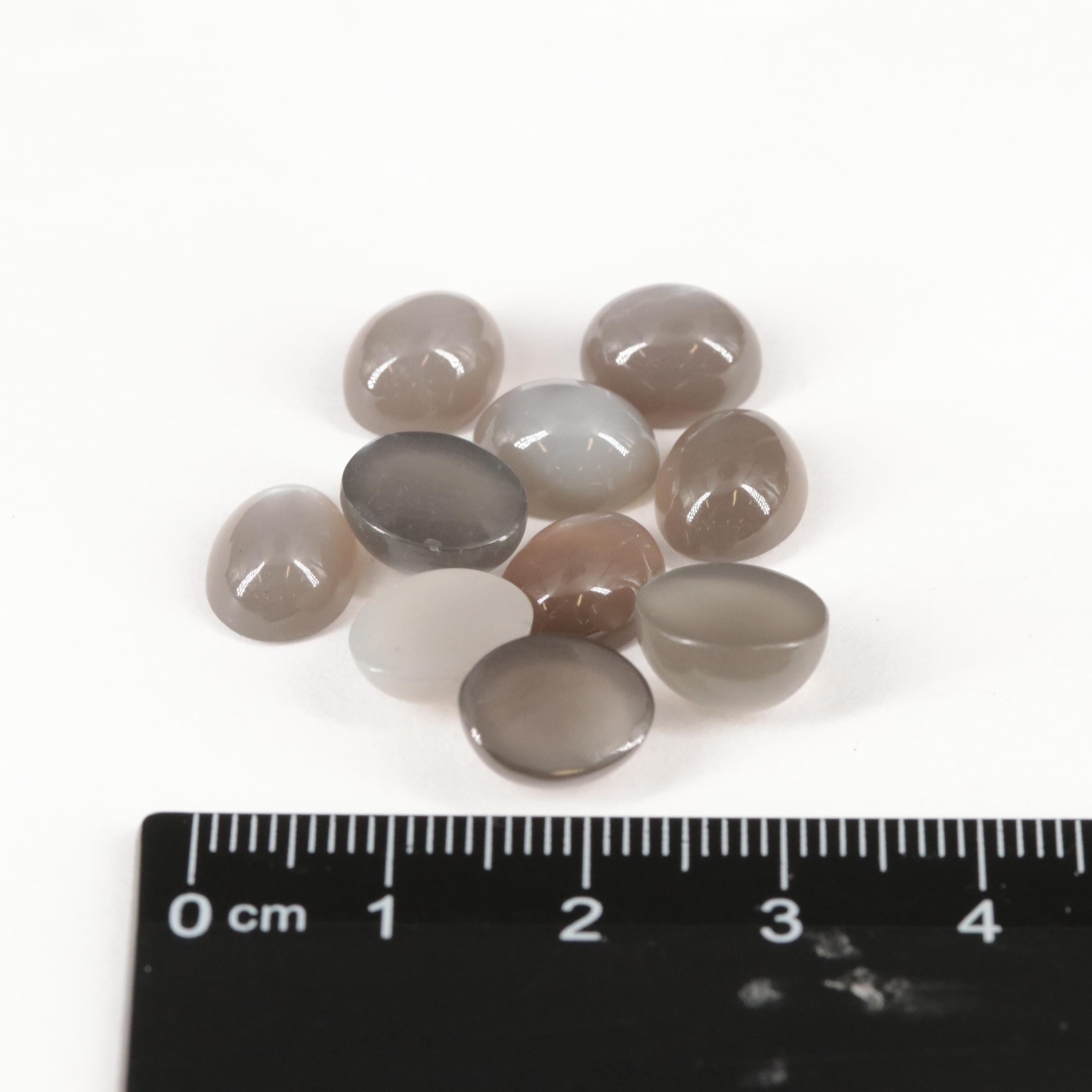 Loose 30.65 CTW Moonstone