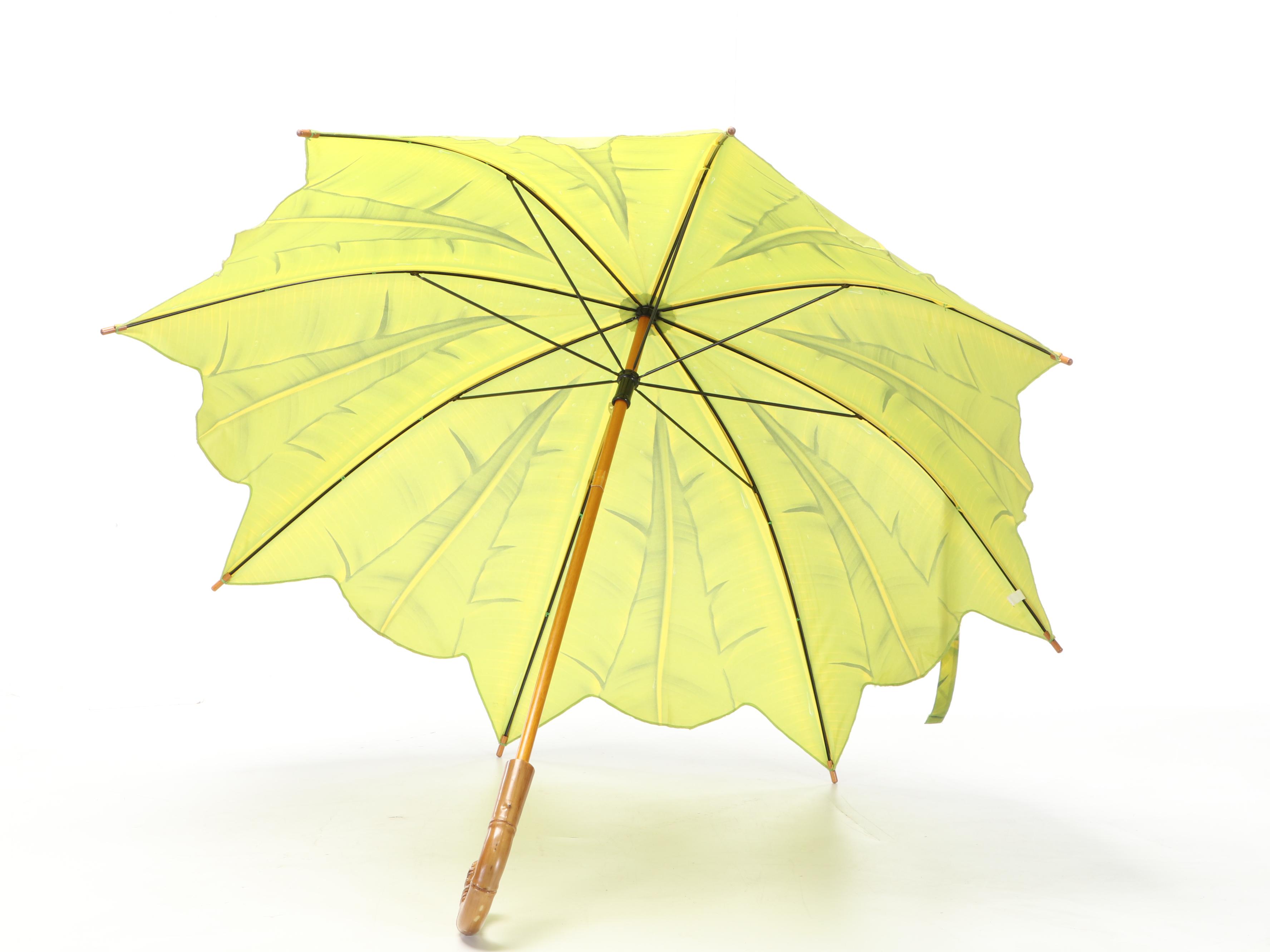 Carved Oak Cane with Wooden Walking Stick and Cane-Handle Umbrella