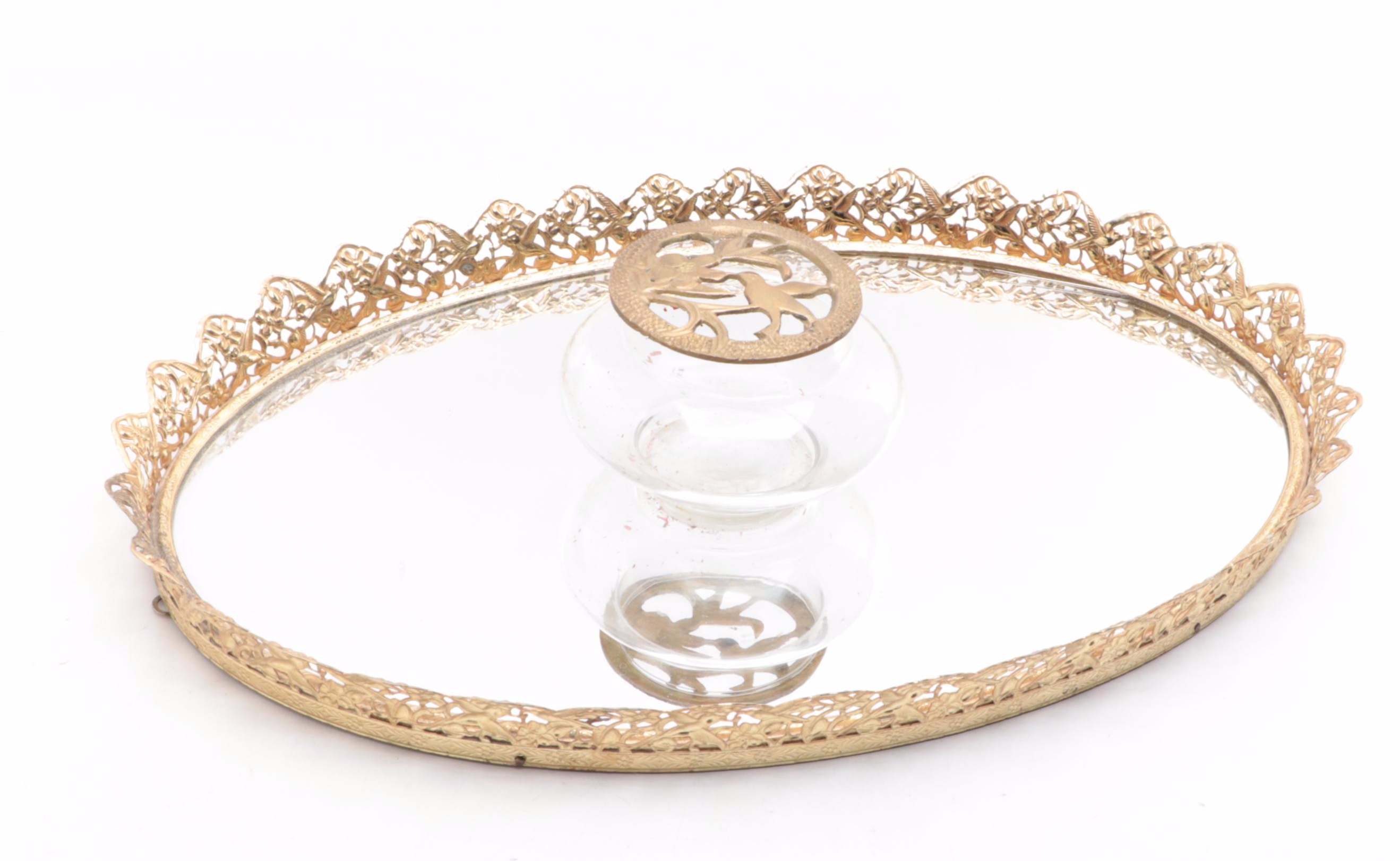 Japanese and Other Porcelain Figurines and Tableware with Vanity Décor