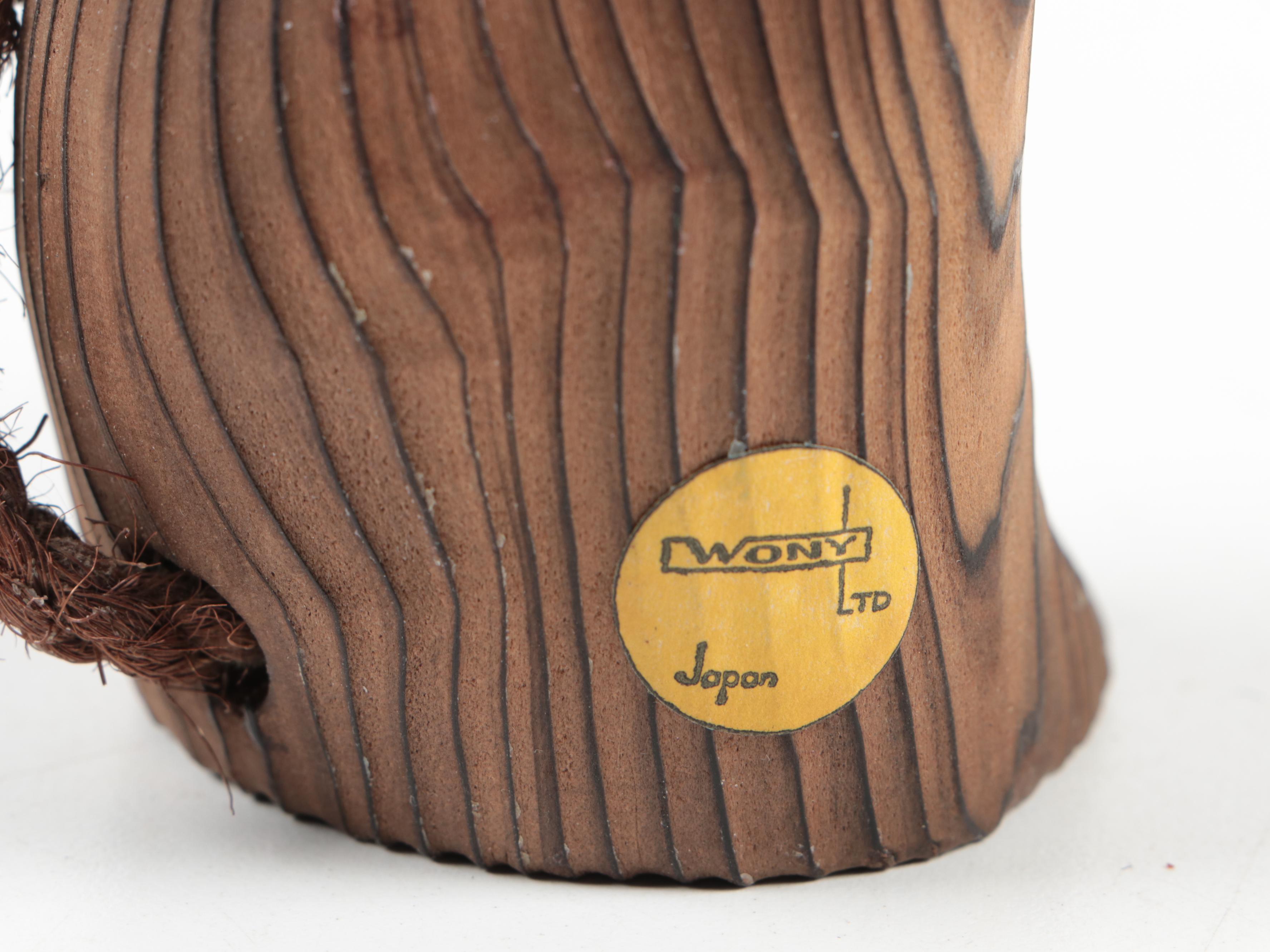 Hand-Carved Eagle Wall Hanging, Wony Mod Cats,  Resin and Wood Figurines