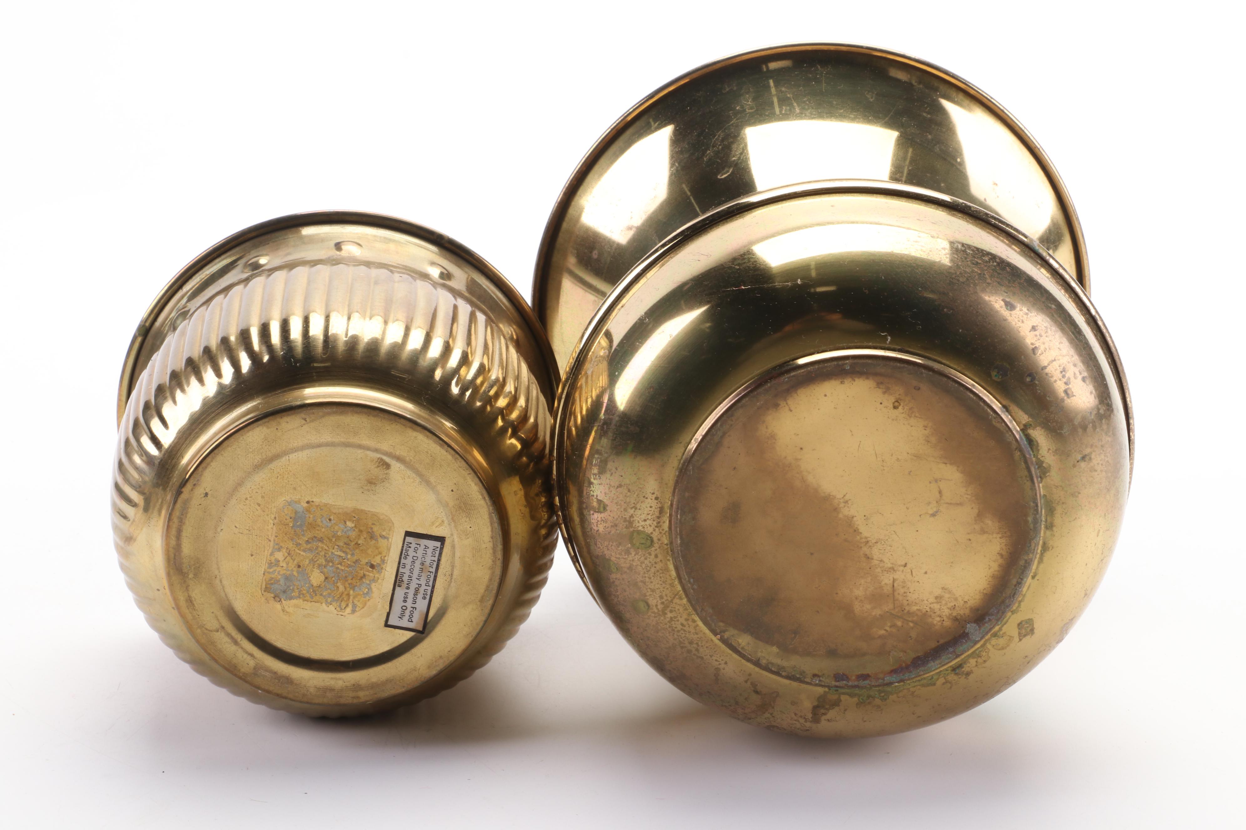 Columbus Washboard Co. Washboard with Other Chamber Pot and Home Supplies