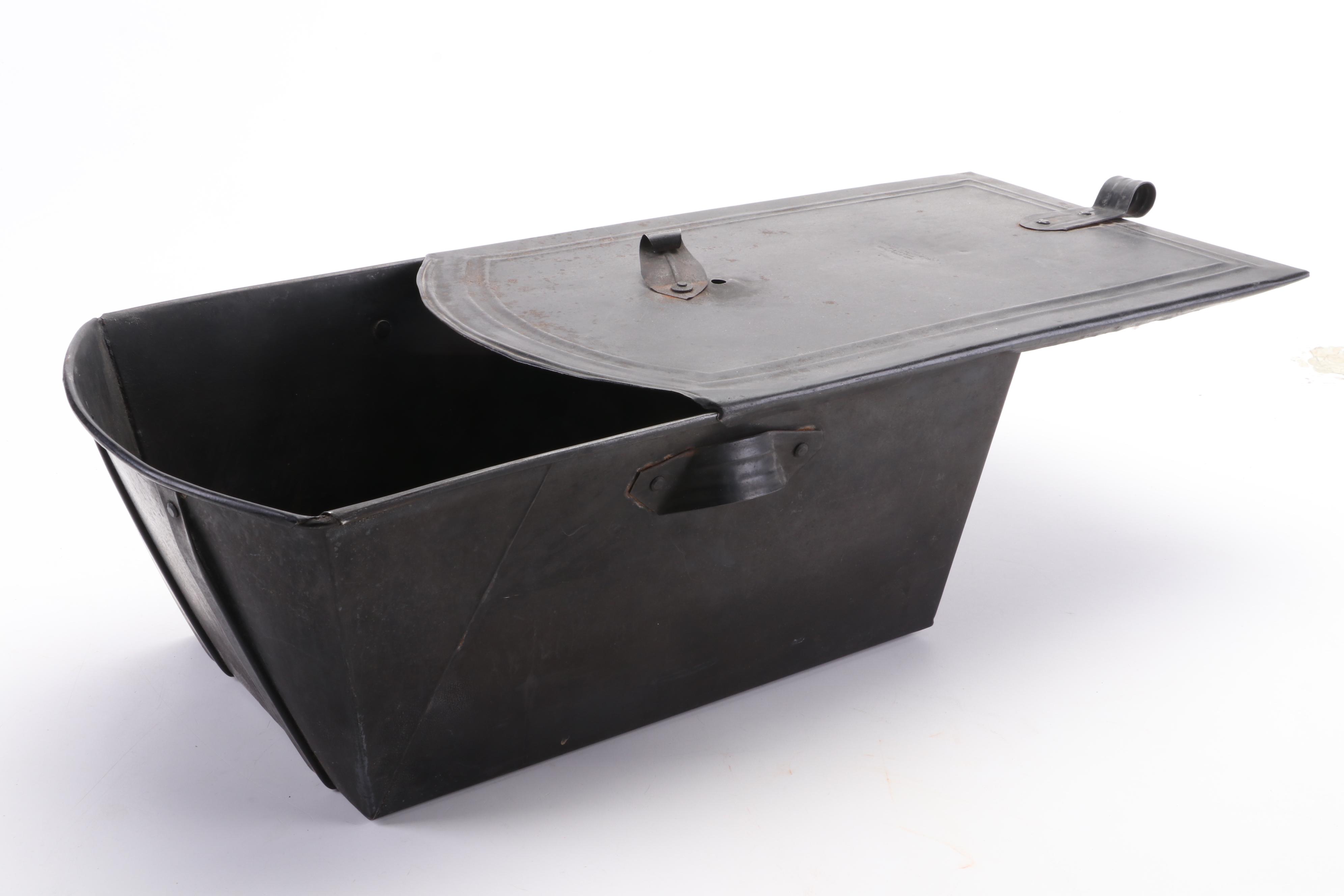 Boss Roaster Mfg. Co. Metal Baker, Late 19th/Early 20th Century