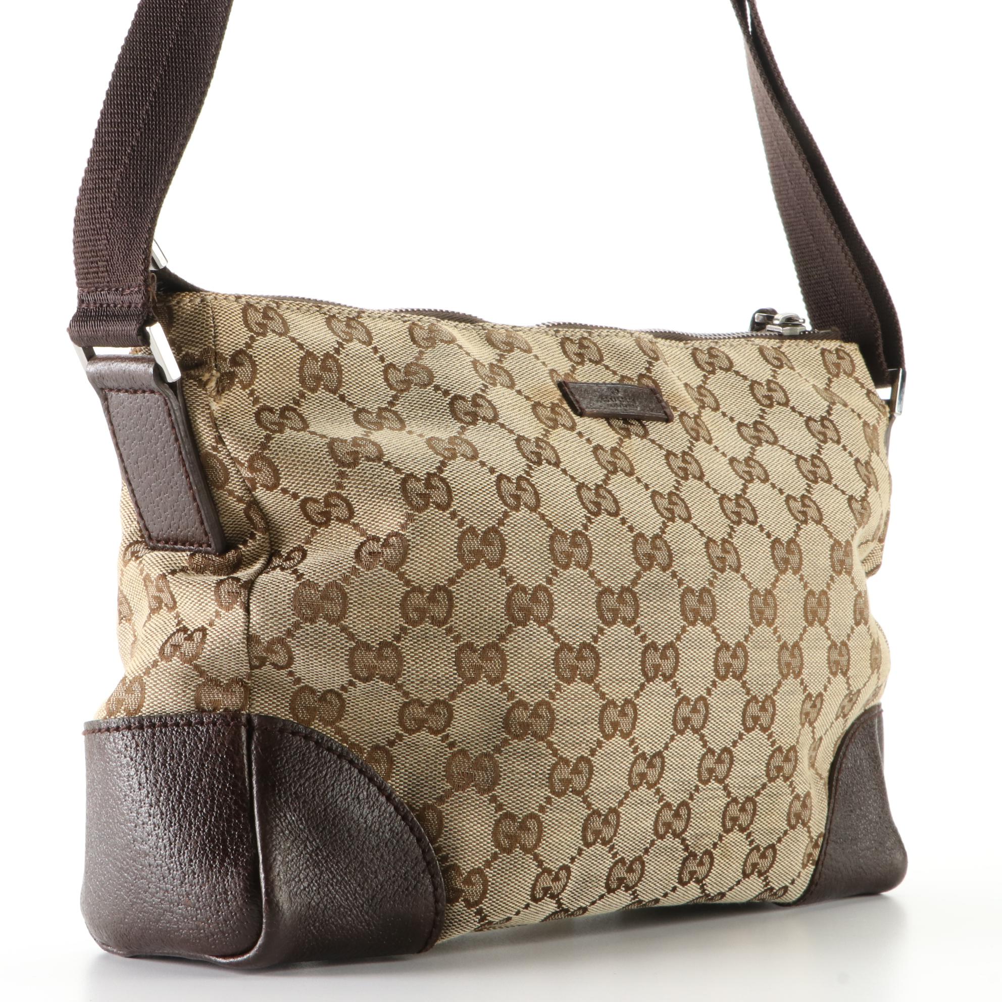 Gucci Crossbody Bag in GG Canvas and Leather