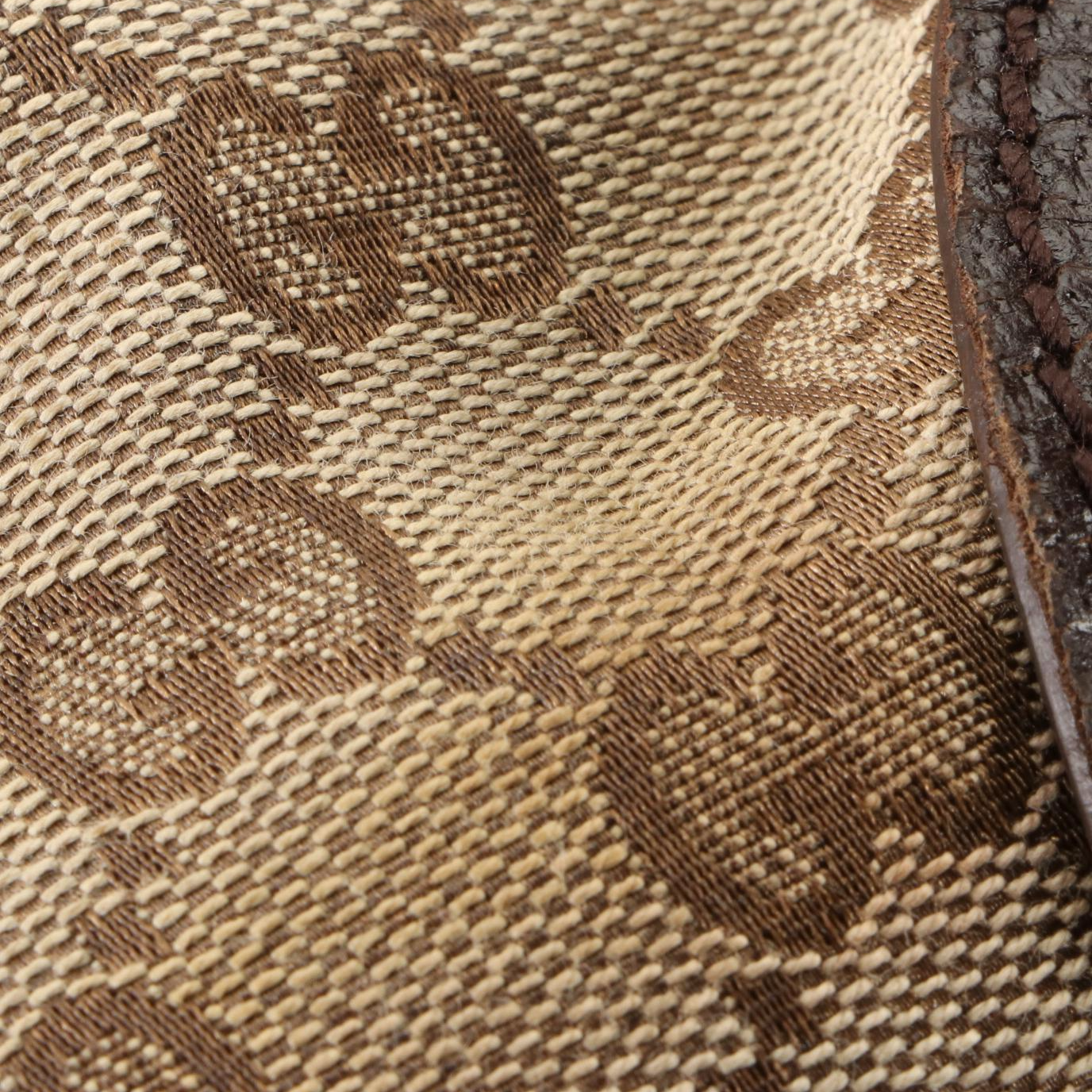 Gucci Crossbody Bag in GG Canvas and Leather