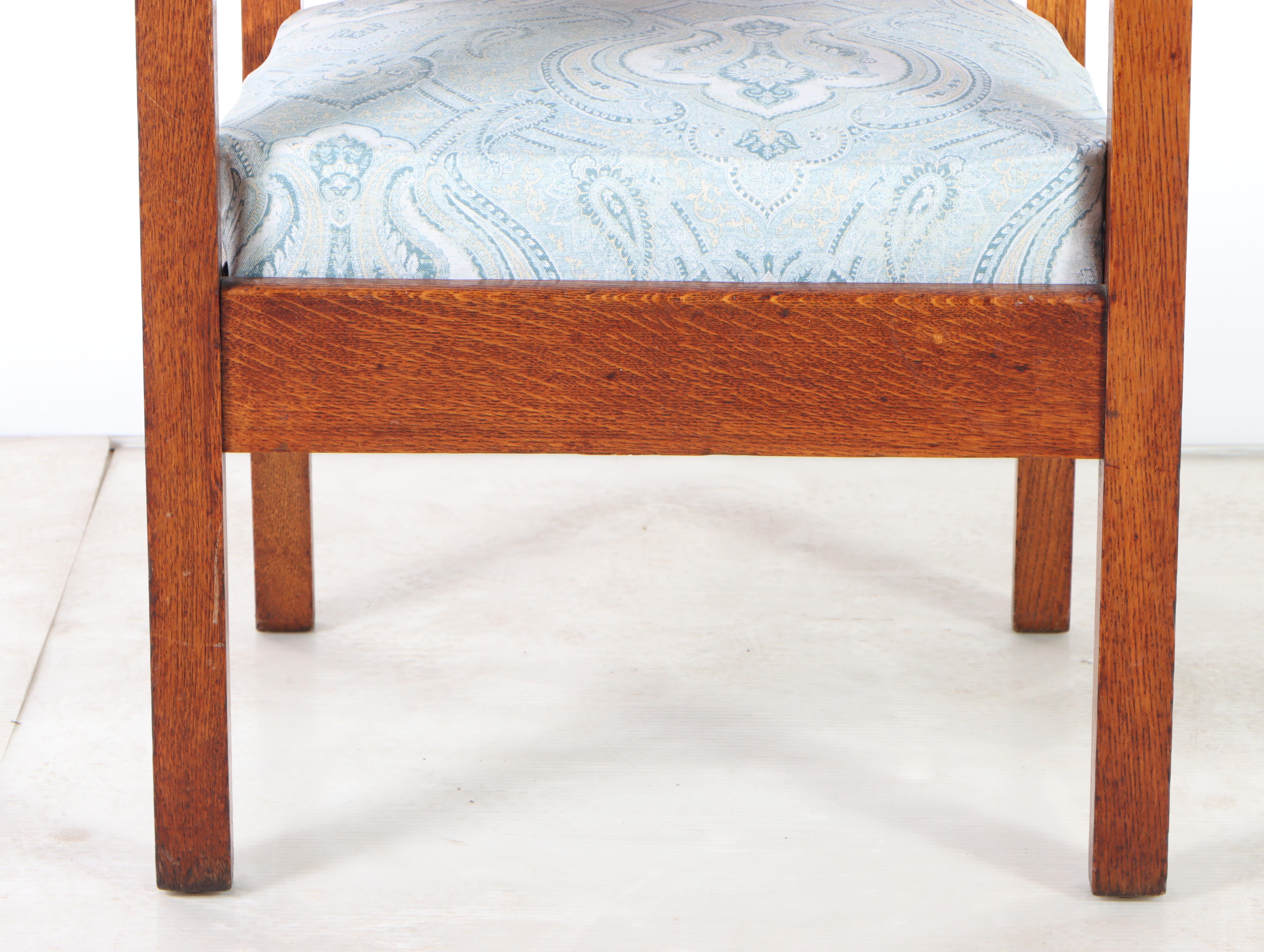 Arts and Crafts Oak Armchair, Early 20th Century