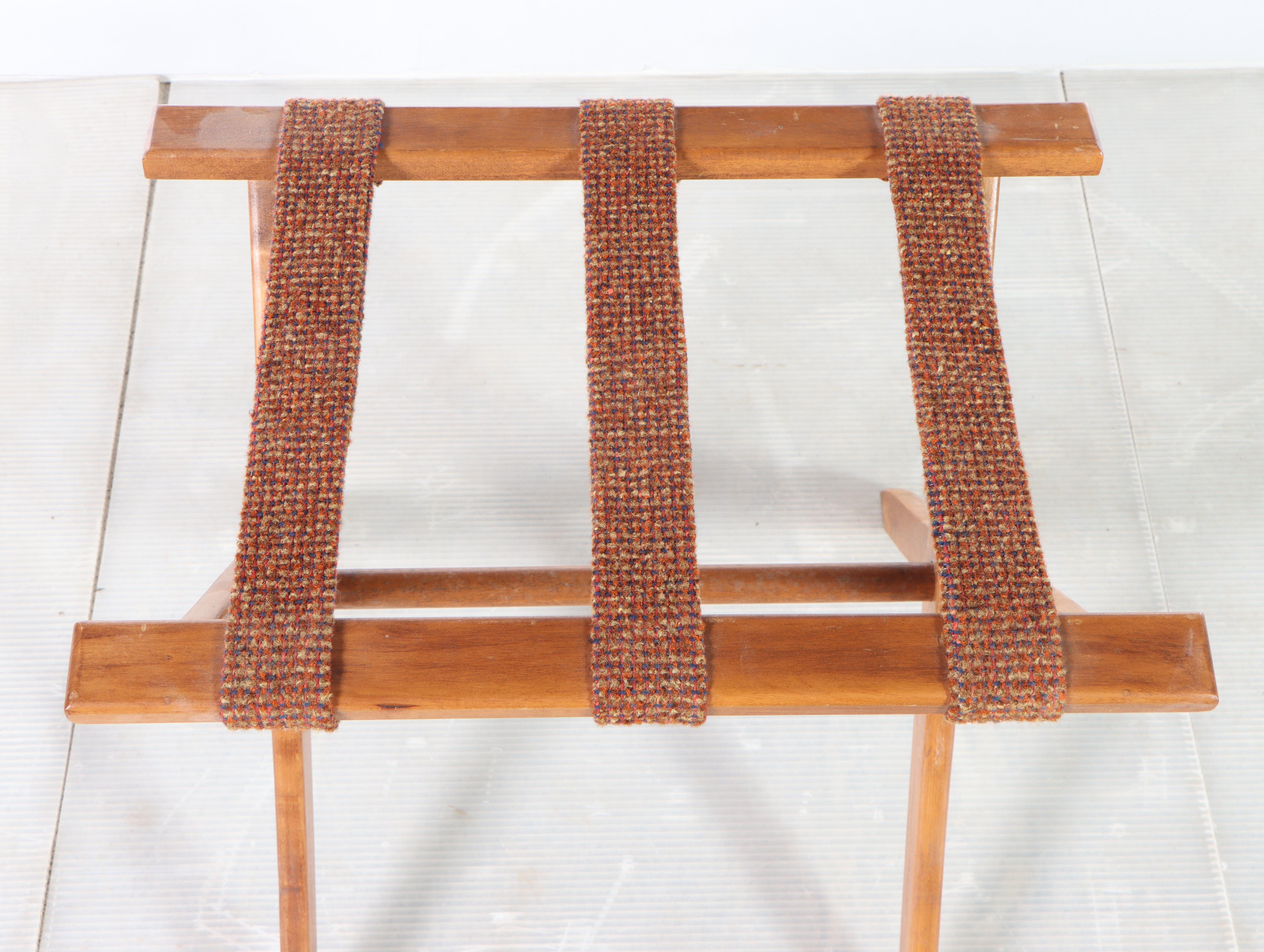 Rural Retreat Furnishings Slatted Wood Folding Luggage Rack, Late 20th Century