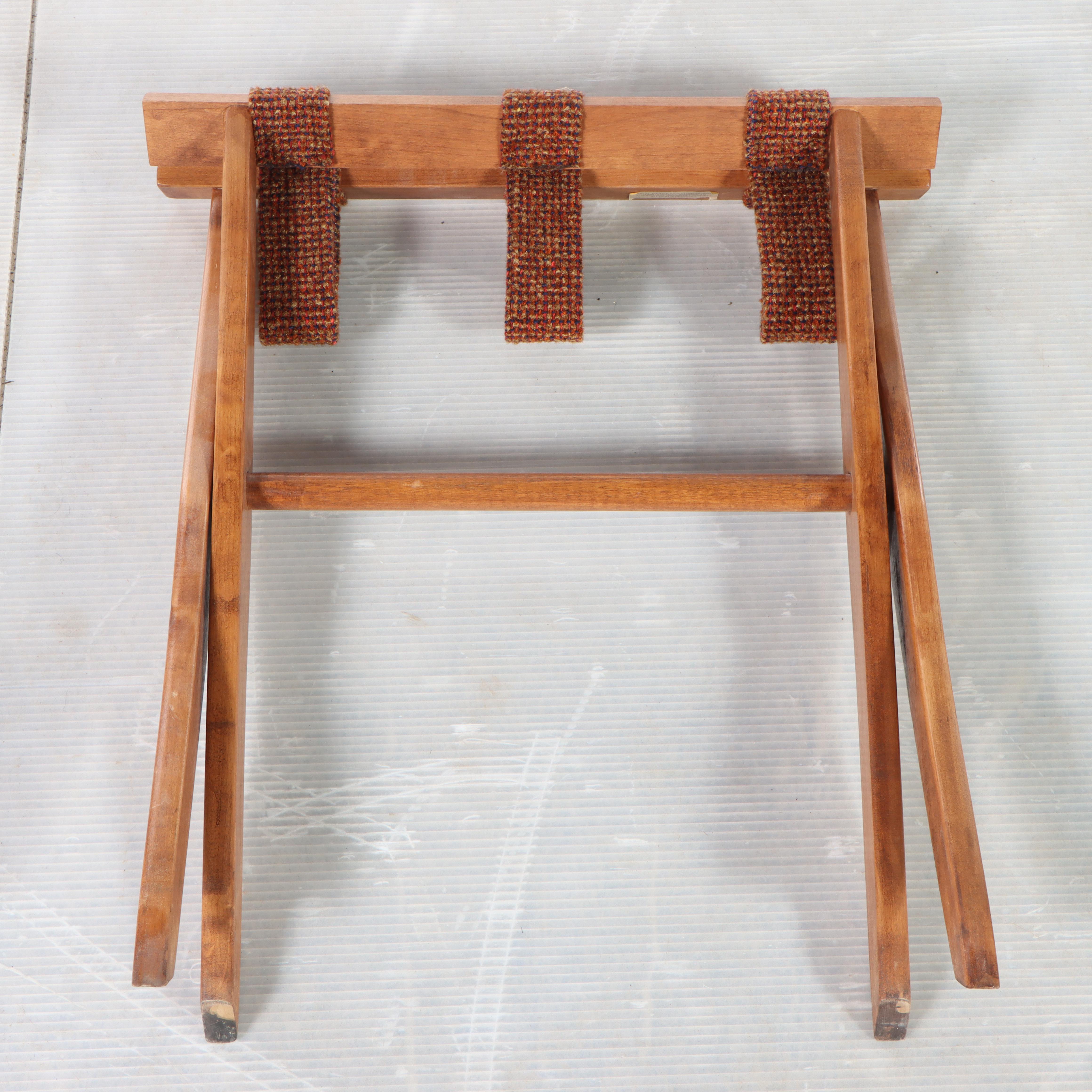 Rural Retreat Furnishings Slatted Wood Folding Luggage Rack, Late 20th Century