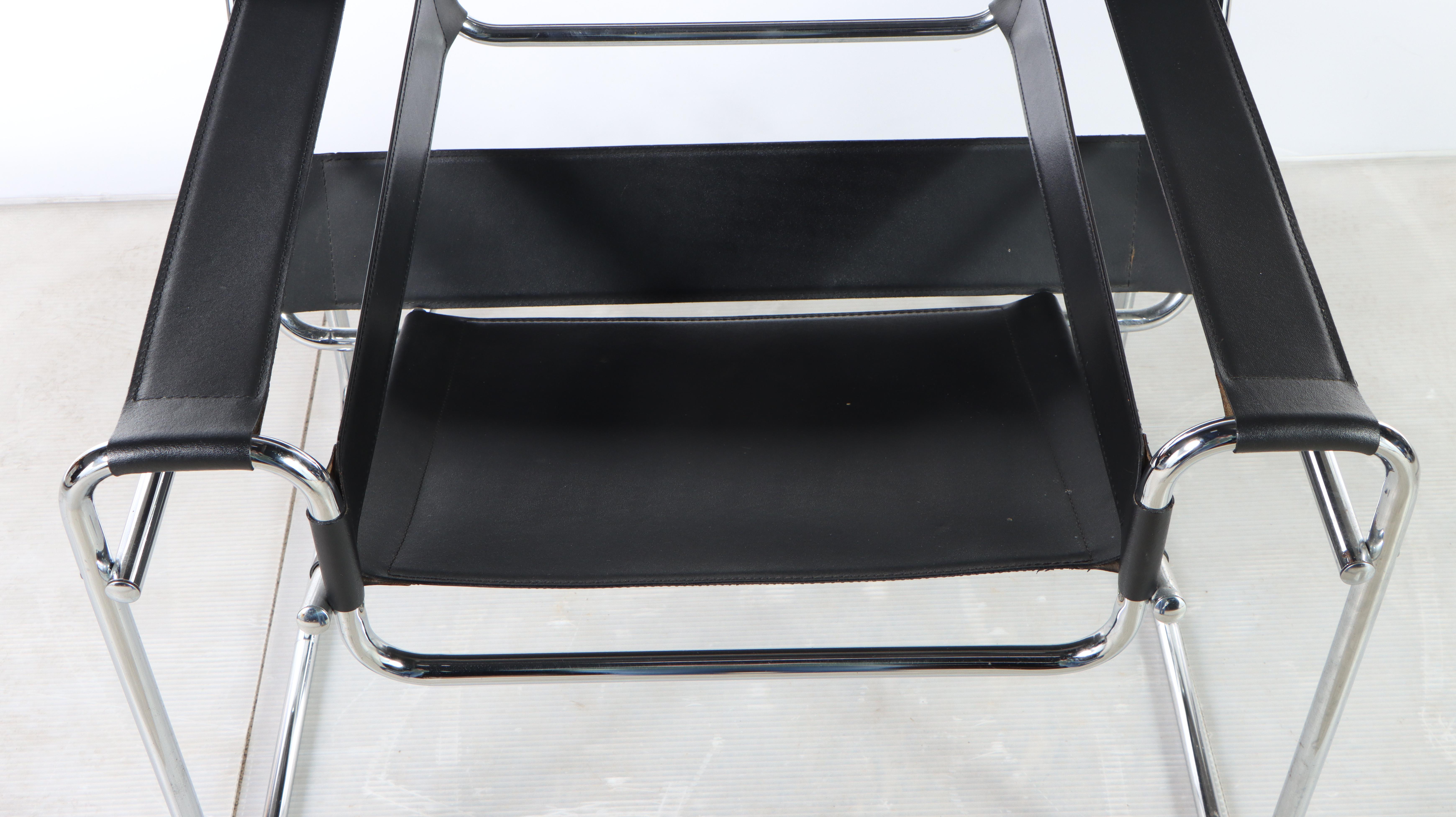 Wassily Chair in Chrome and Leather After a Design by Marcel Breuer
