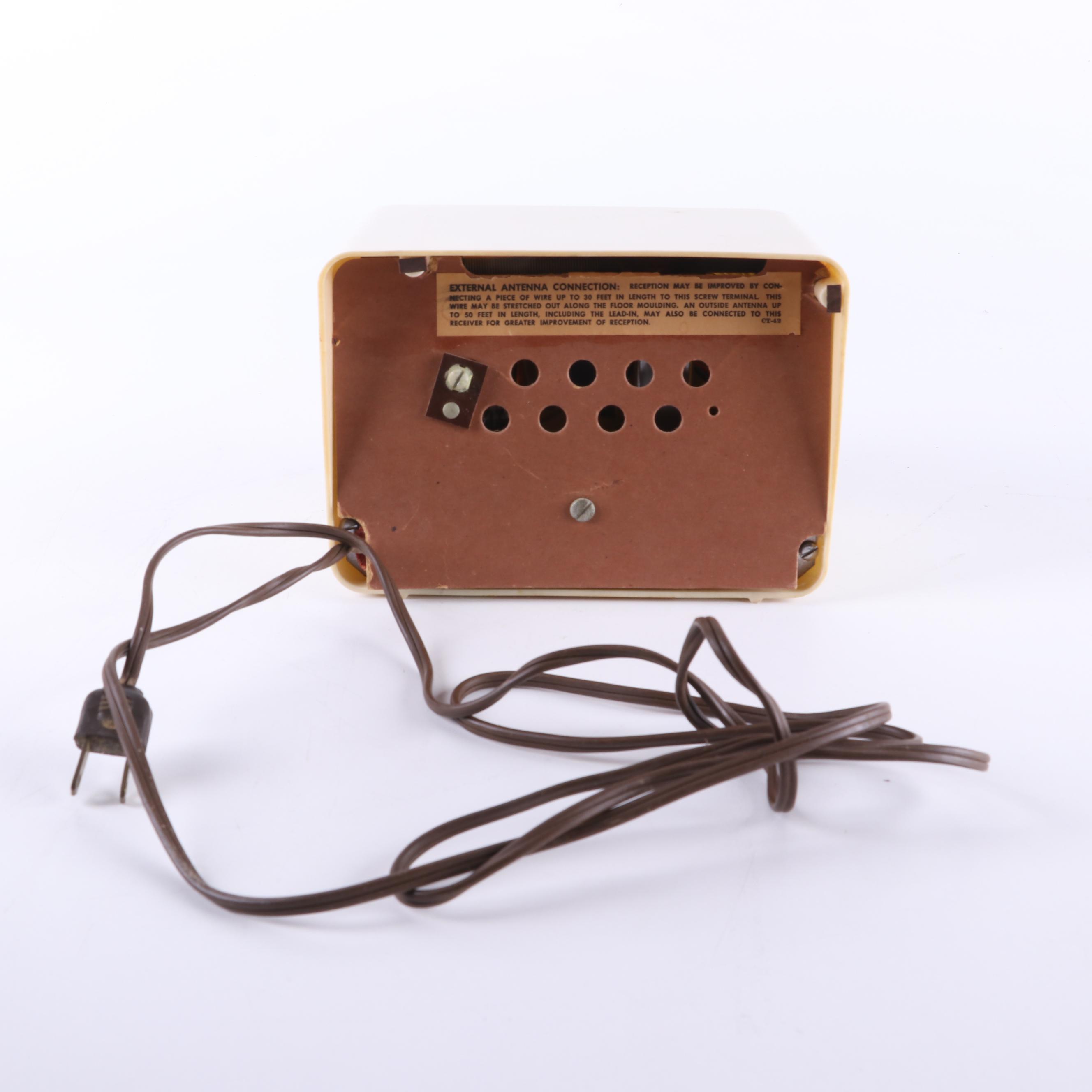 Motorola, Trav-Ler and General Electric Radios, Mid-20th Century