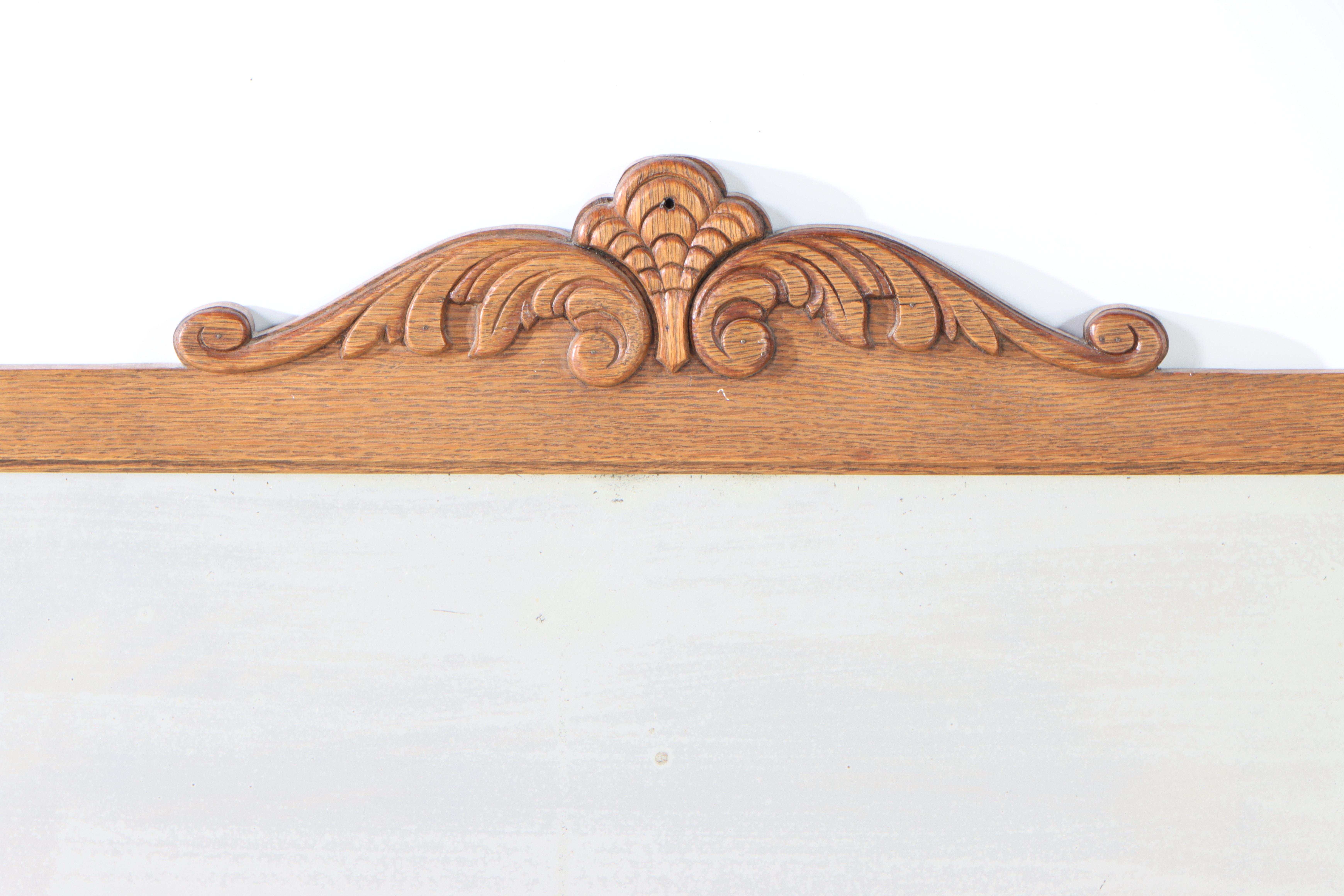 Late Victorian Oak Four-Drawer Dresser, Late 19th/Early 20th Century