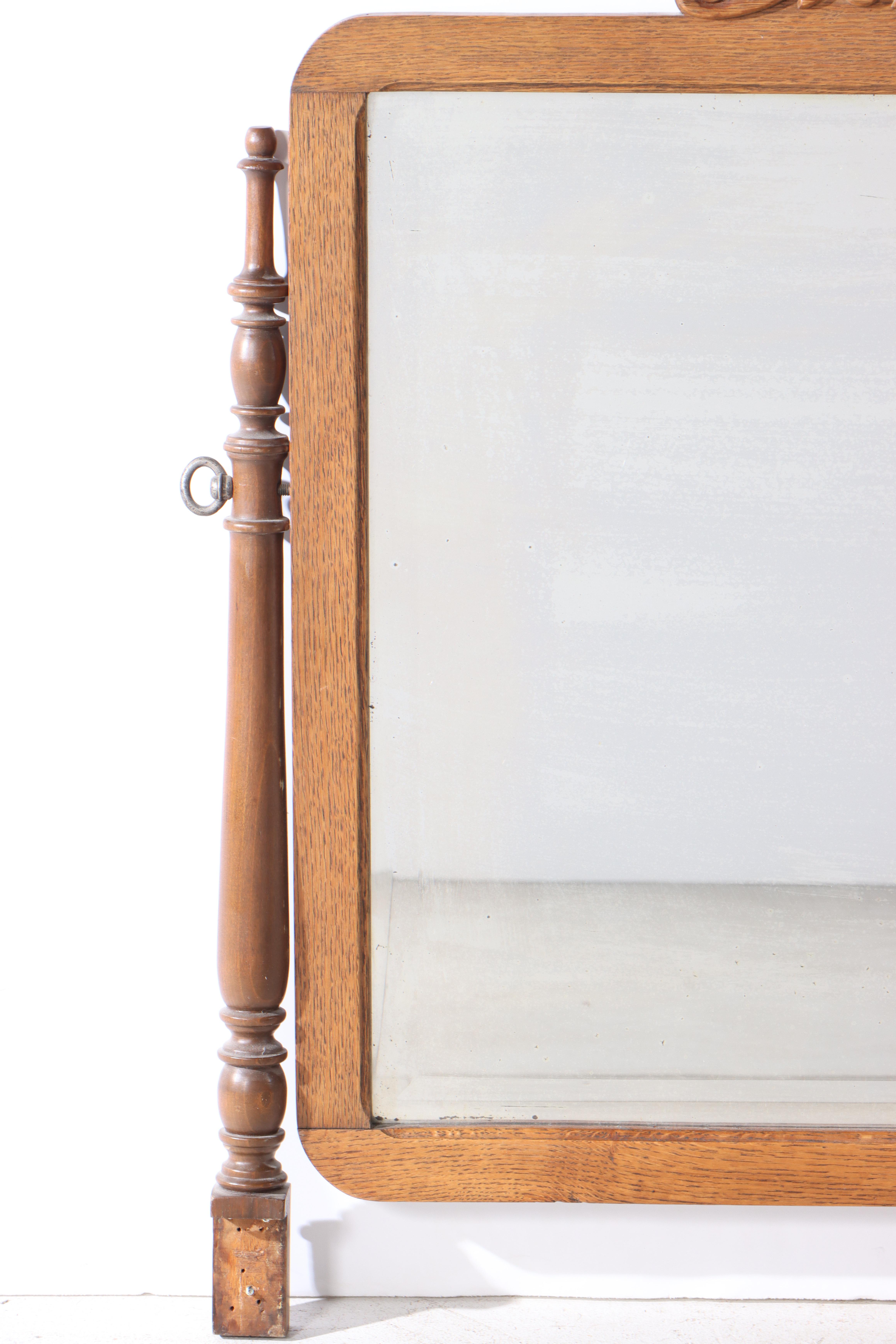 Late Victorian Oak Four-Drawer Dresser, Late 19th/Early 20th Century