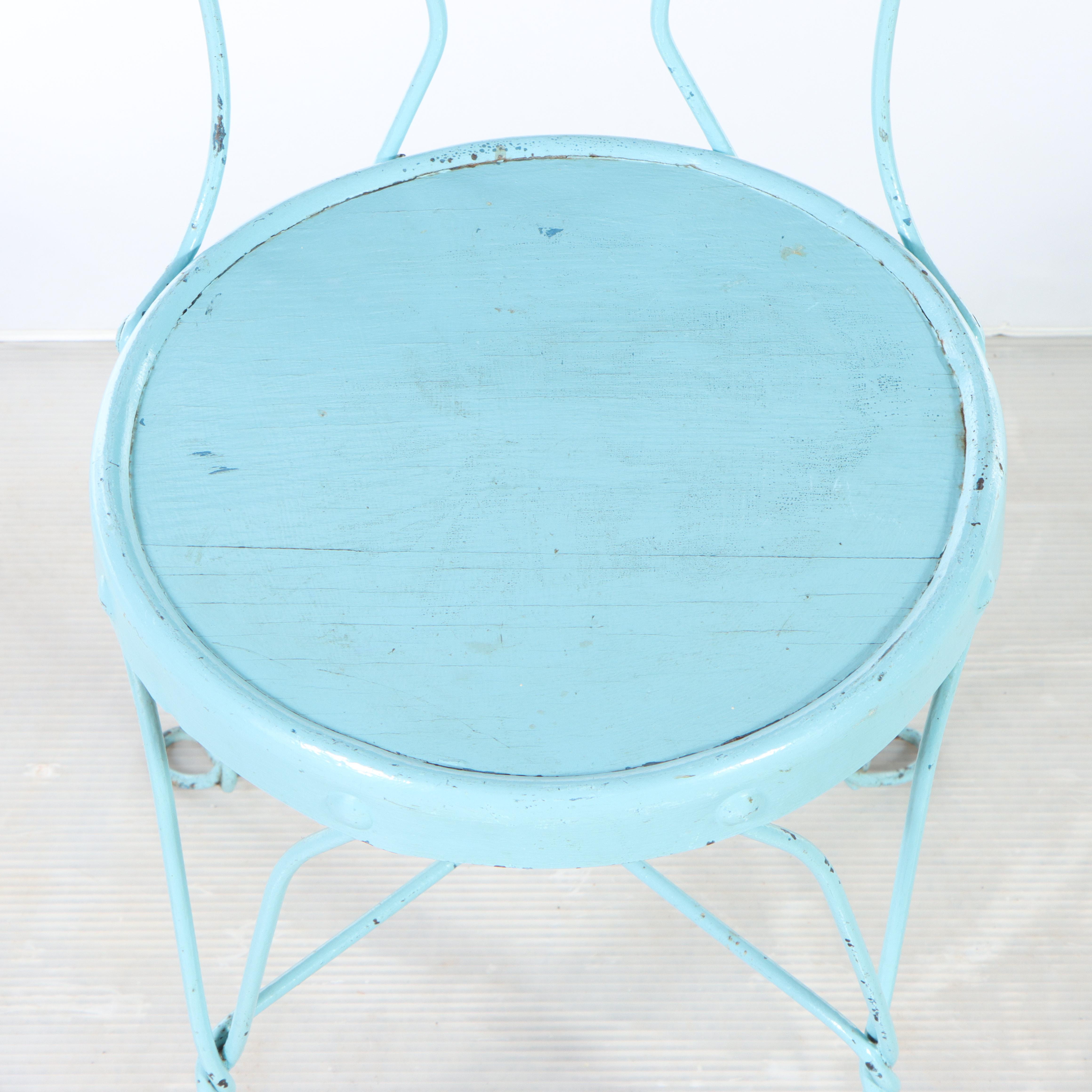 Four Blue-Painted Twisted Wire and Wood Seat Ice Cream Parlor Chairs