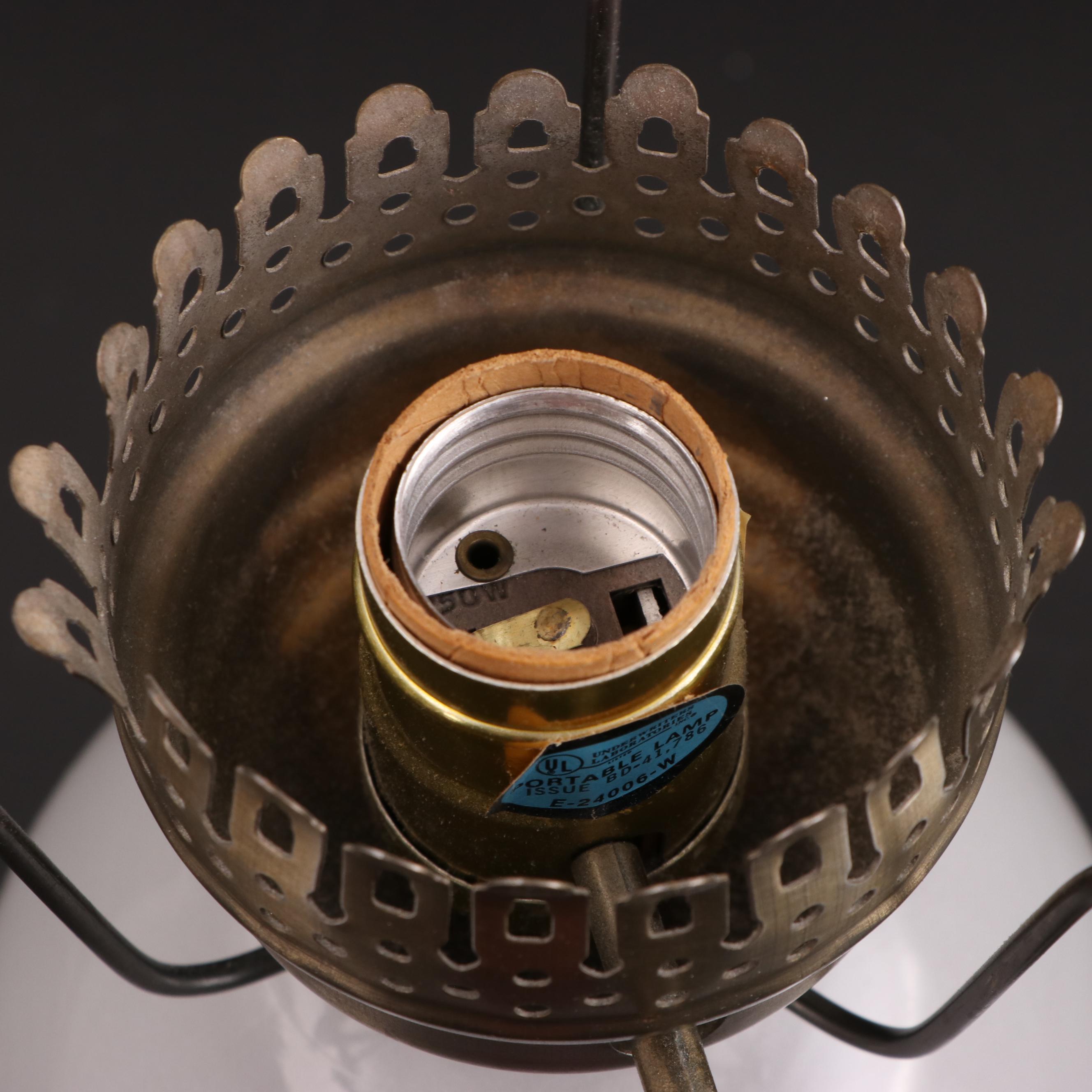 Accurate Castings Victorian Style Parlor Lamp With Etched Satin Glass Shade