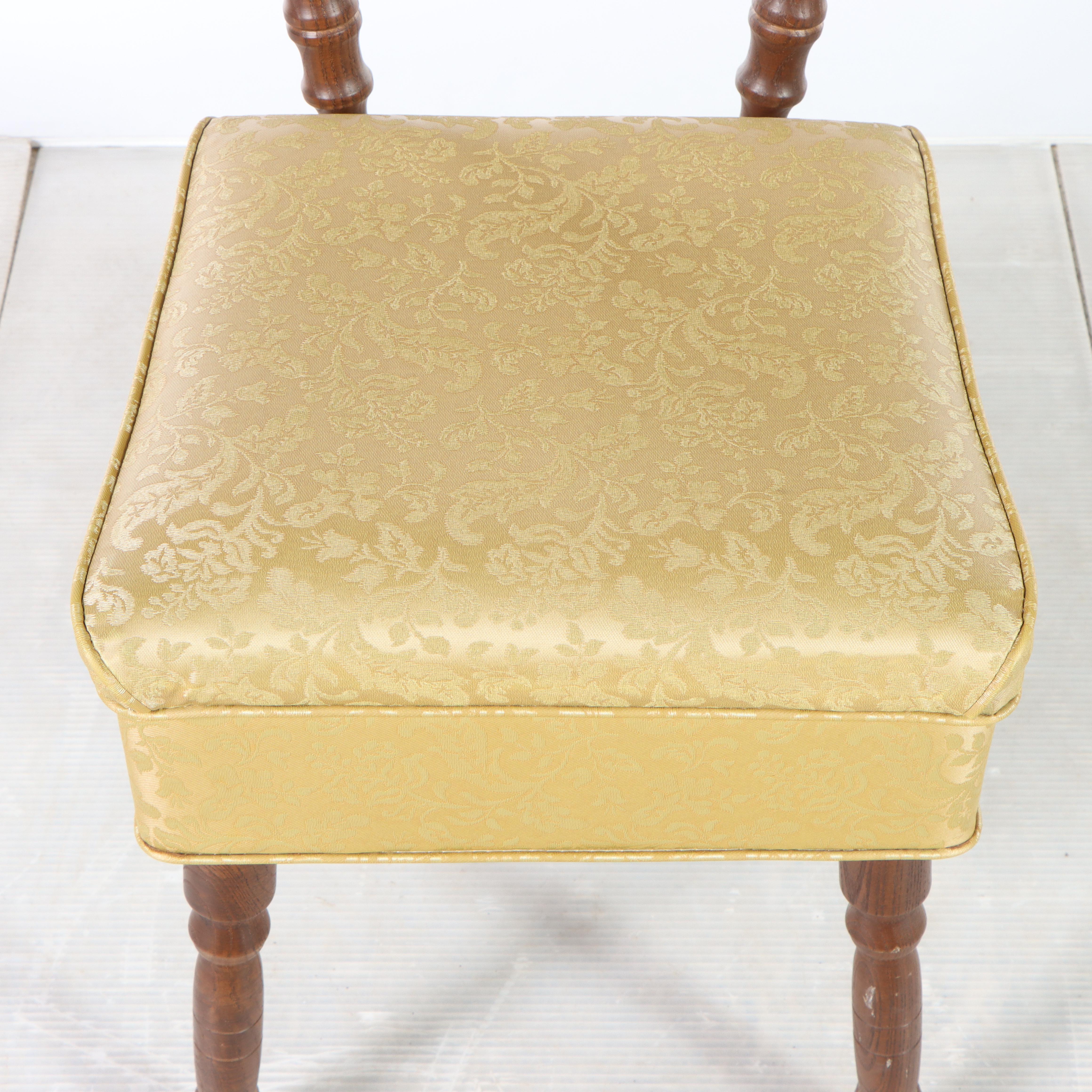 Stump Home Specialties Oak and Vinyl Lift-Seat Sewing Chair with Accessories