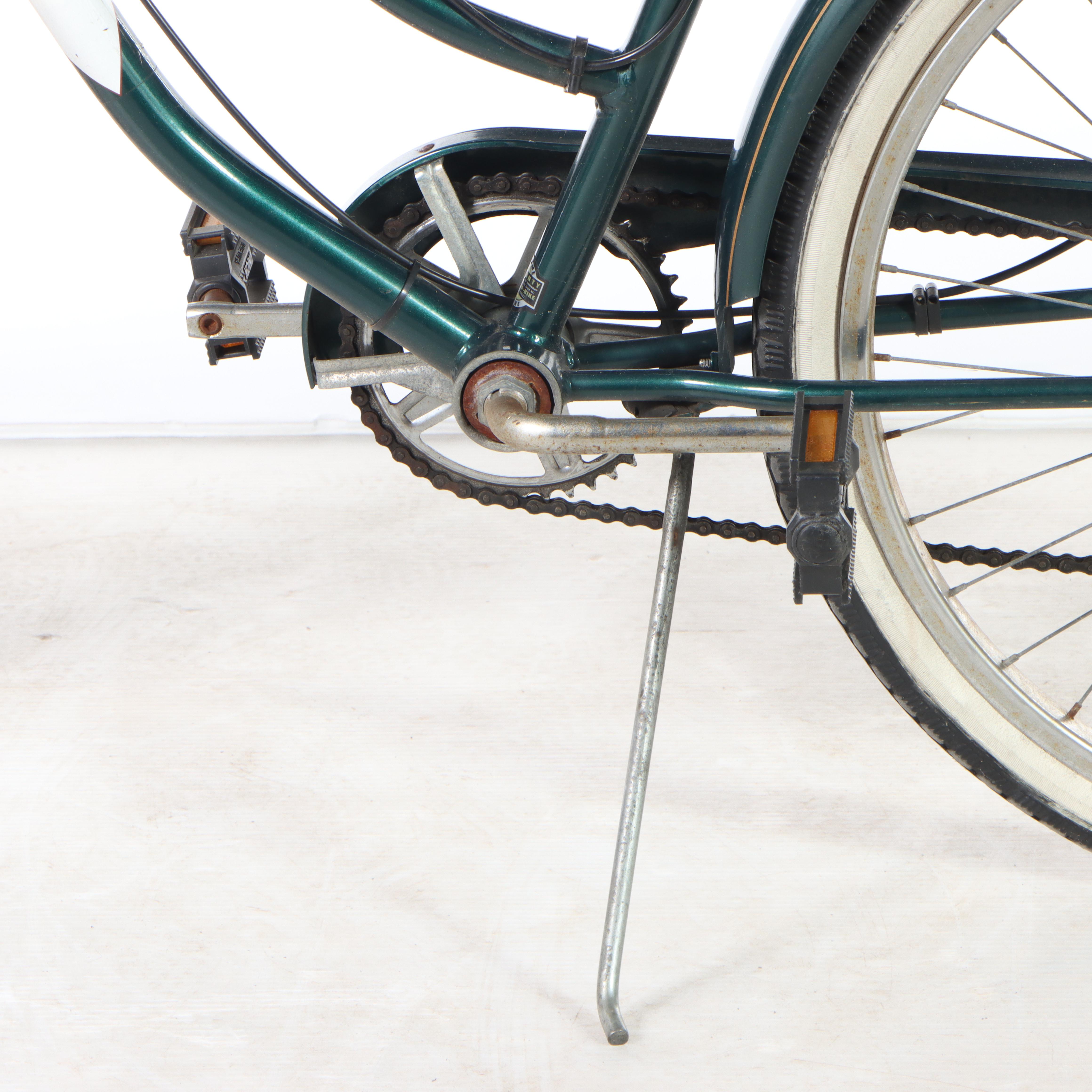 Huffy Women's "Cause Way" 6-Speed Cruiser Bicycle, Late 20th Century