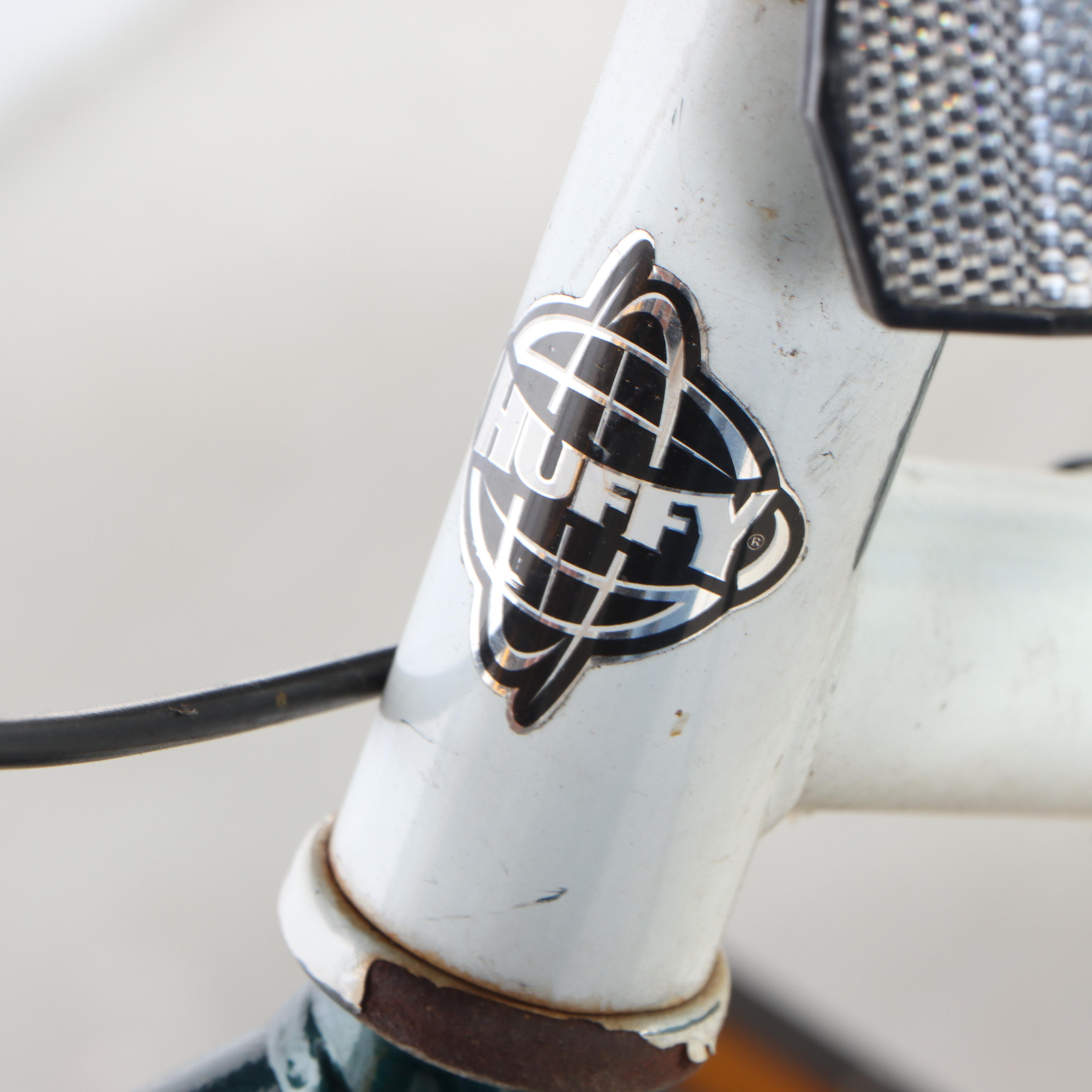 Huffy Women's "Cause Way" 6-Speed Cruiser Bicycle, Late 20th Century