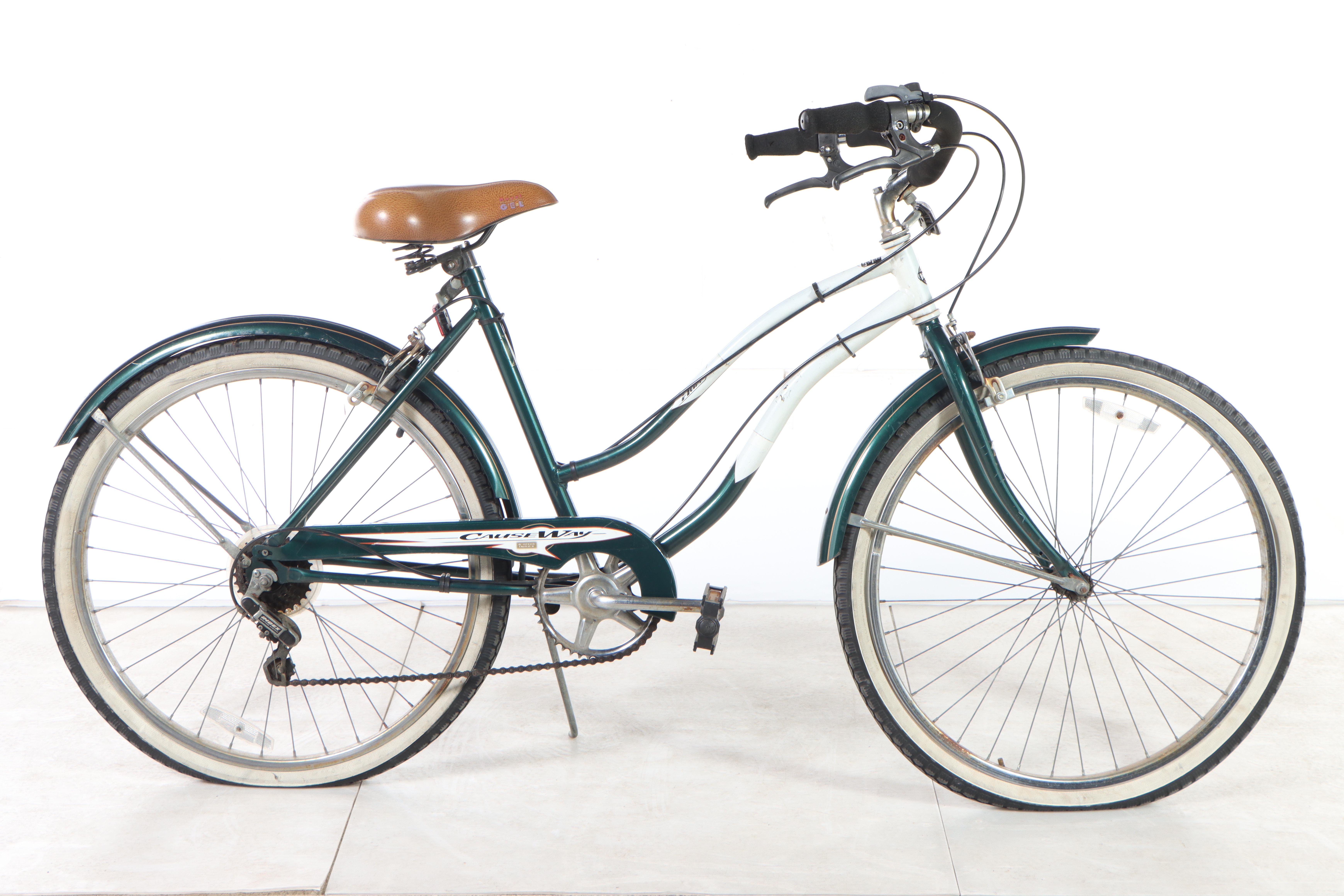 Huffy Women's "Cause Way" 6-Speed Cruiser Bicycle, Late 20th Century