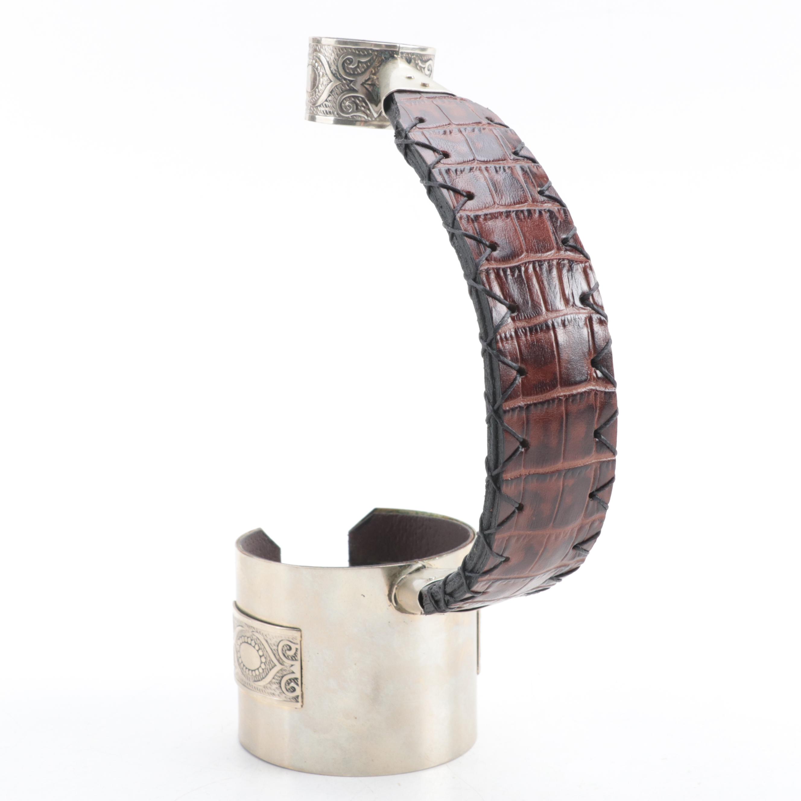 Argentinian De Vinos Embossed Metal and Stitched Leather Wine Bottle Handle