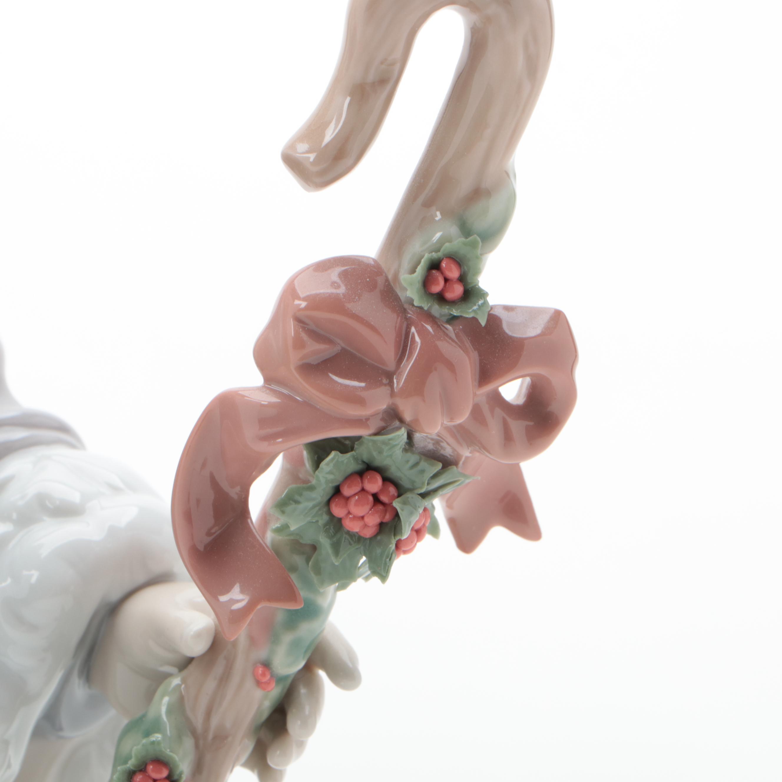 Lladró Limited Edition "Santa Claus Messenger" Porcelain Figurine, 2004–2008