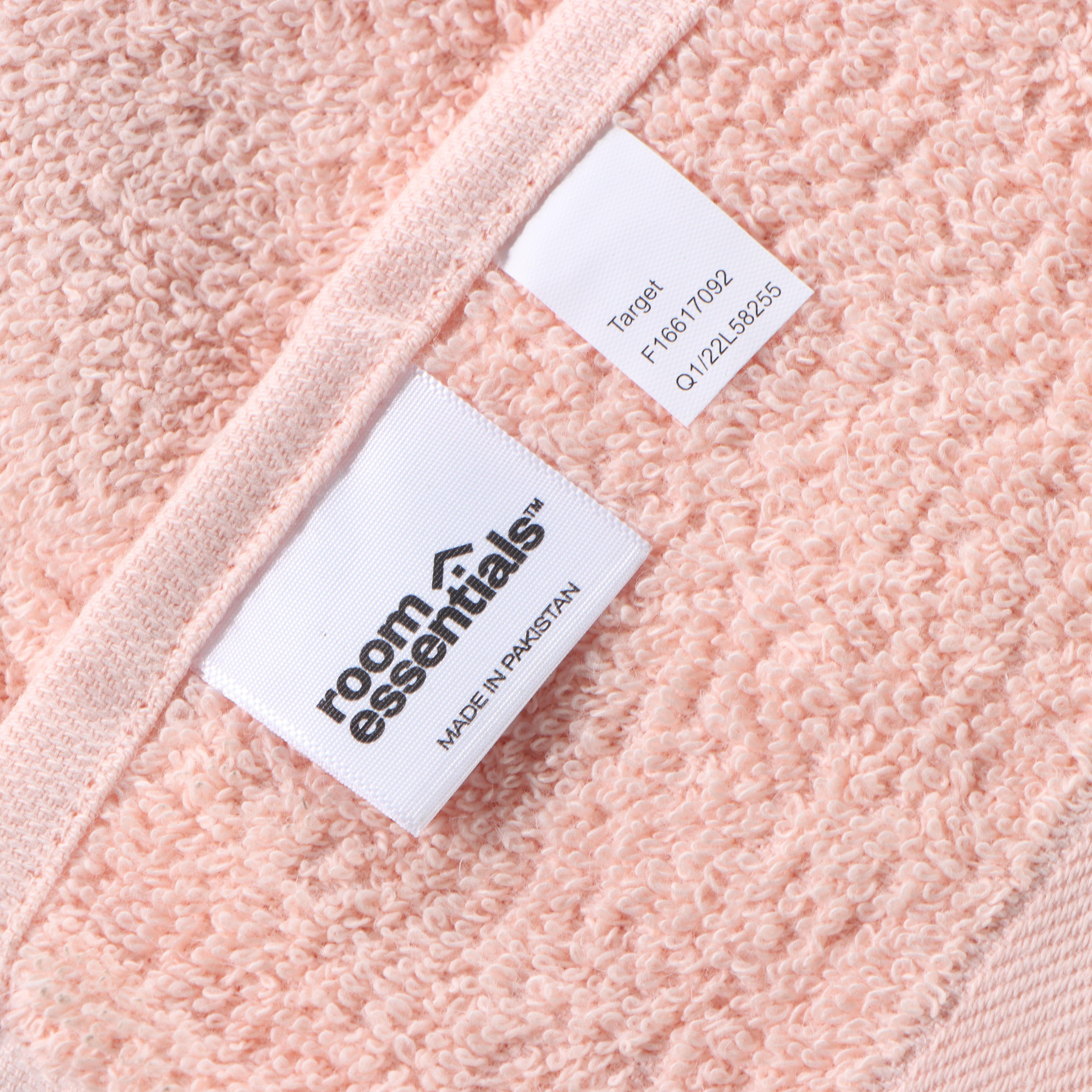 Ten Room Essentials Peach Bath Towels