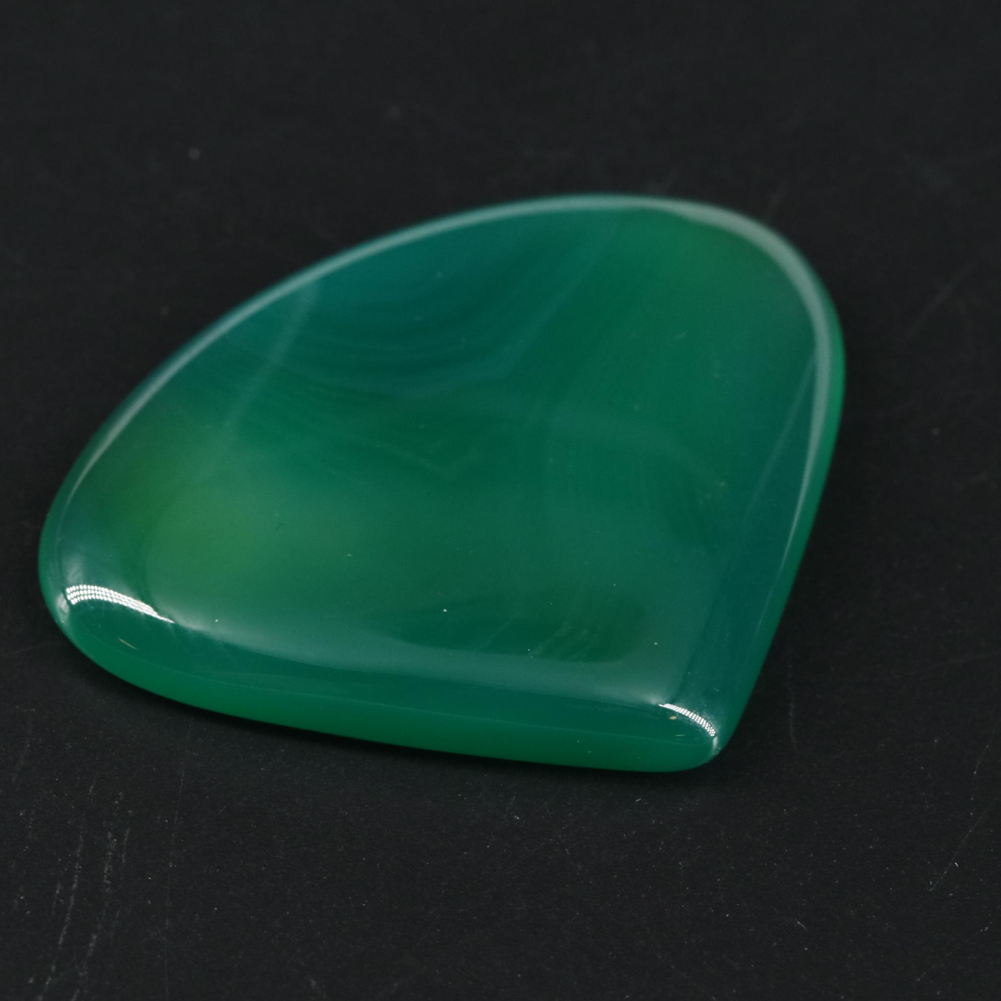 Loose 65.75 CT Chalcedony