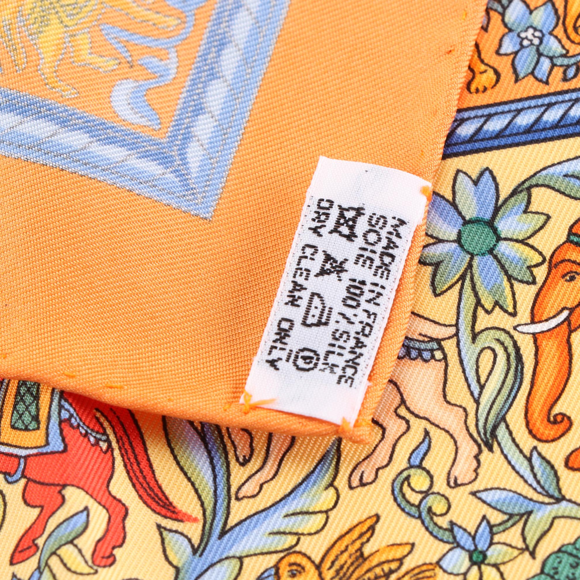 Hermès ''Chasse en Inde'' Scarf 90 in Silk Twill