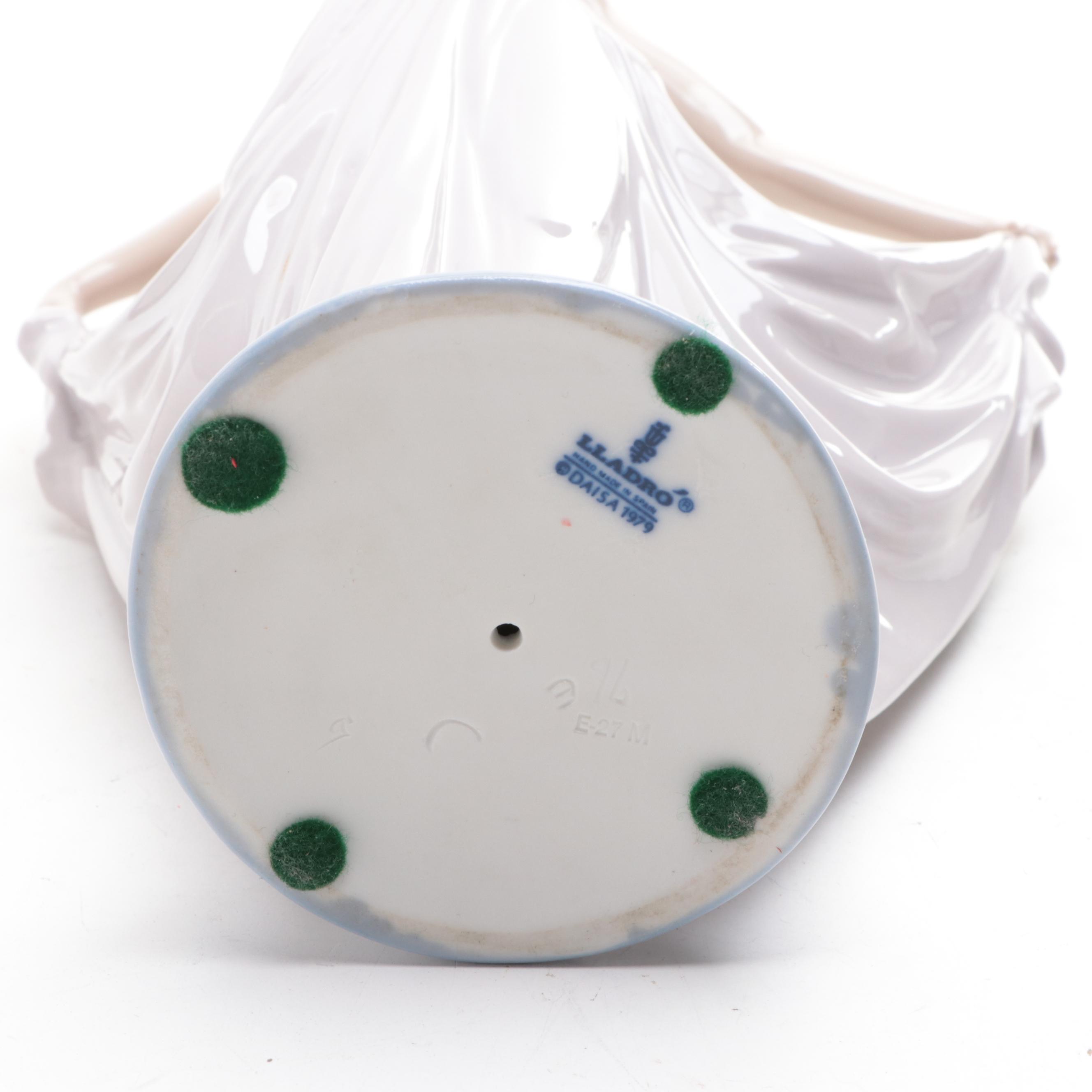 Lladró Porcelain Figurines Including "Angel Thinking"