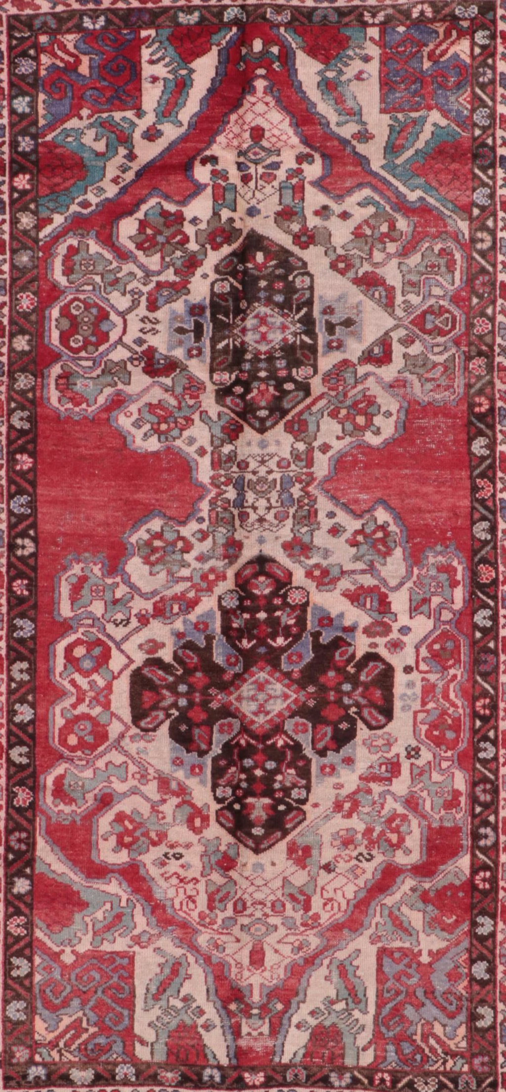 5'1 x 9'8 Hand-Knotted Persian Bakhshayesh Area Rug