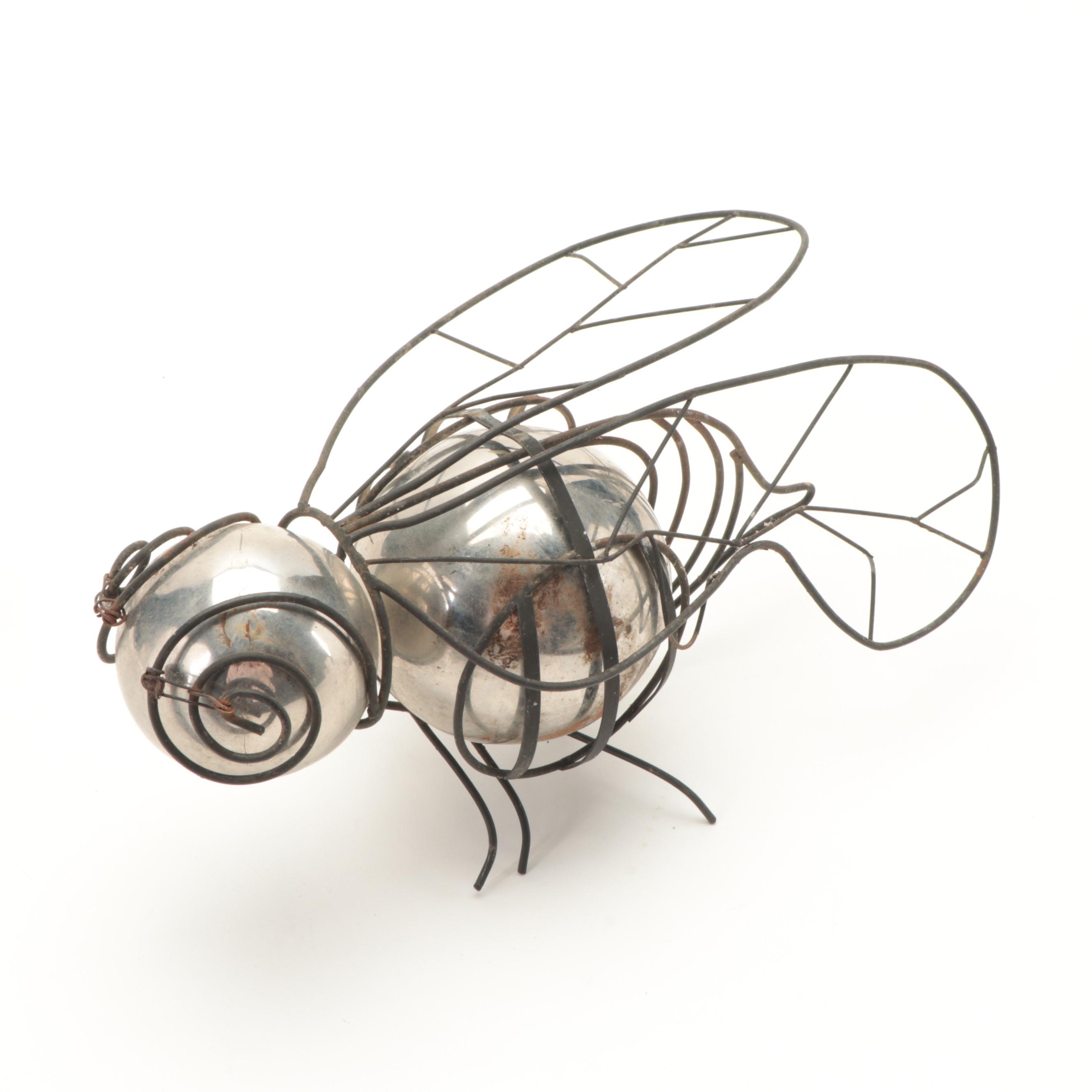 Wire-Wrapped Mirrored Orb Fly and Dragonfly Outdoor Décor