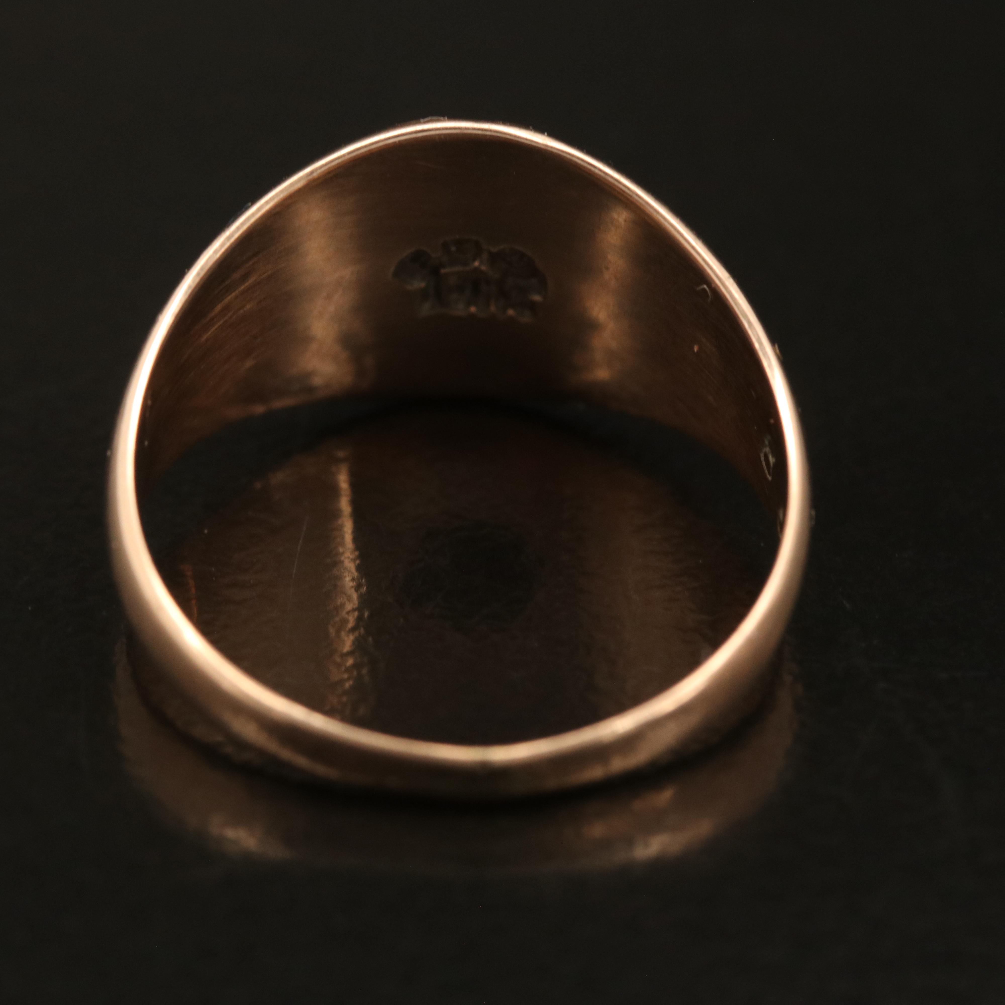 Vintage 10K Signet Ring