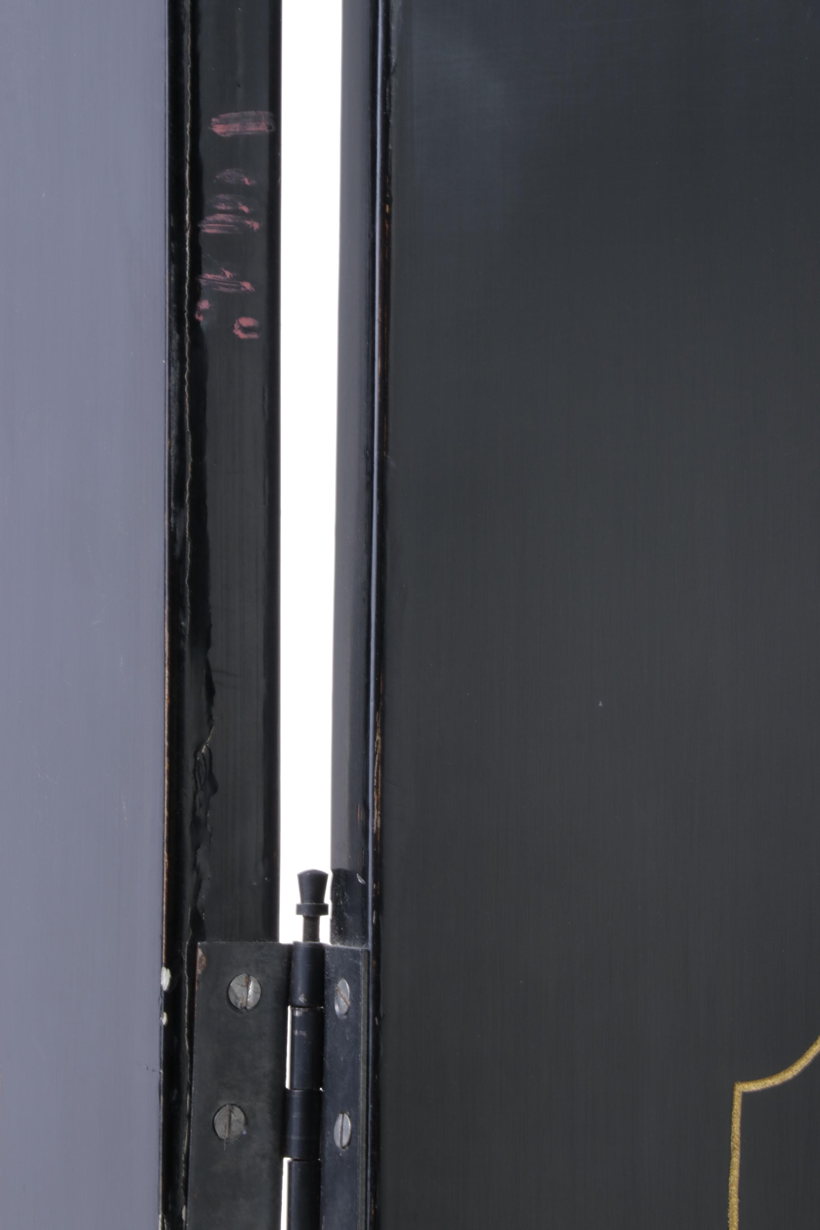 Chinese Painted and Black Lacquered Screen