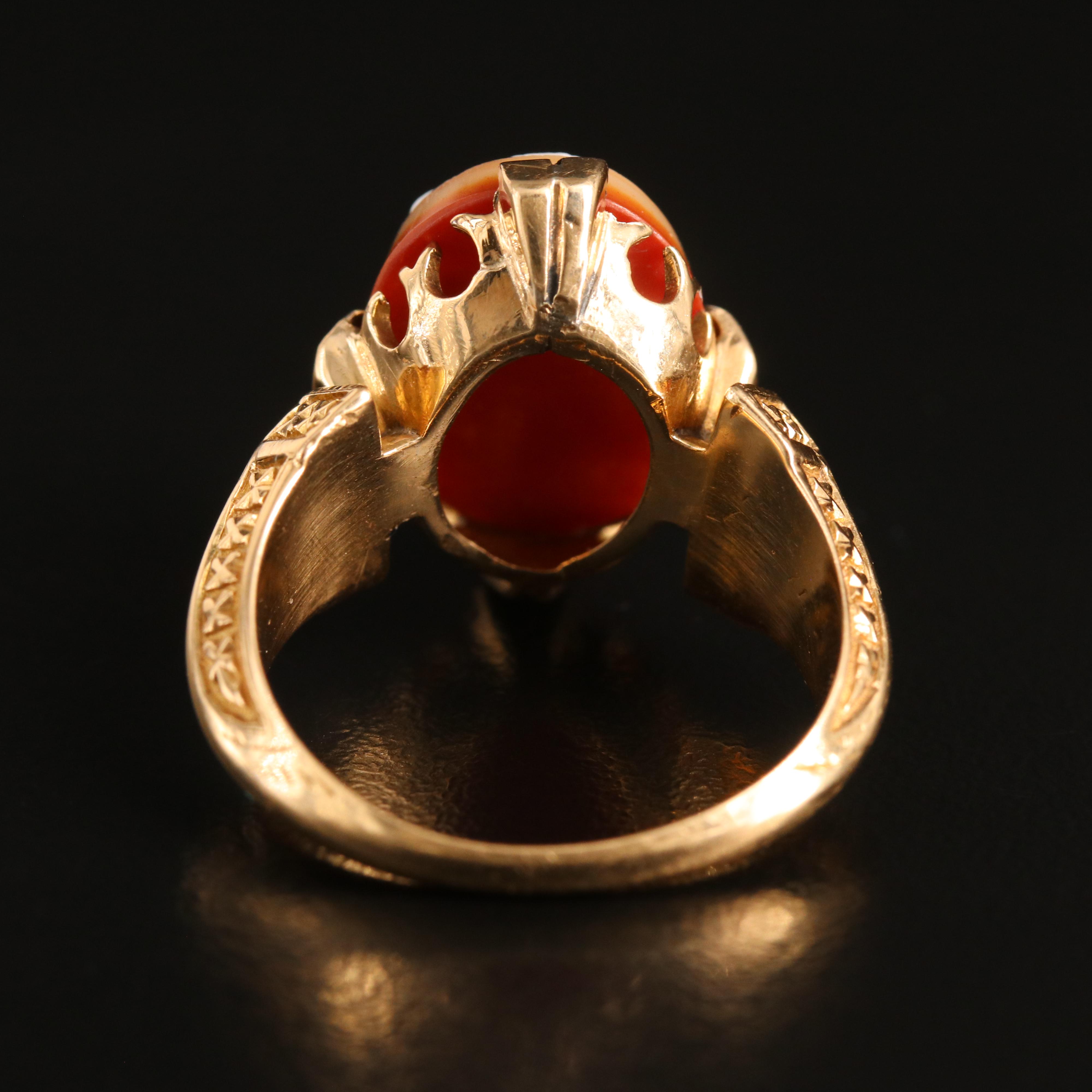 Victorian 18K Sardonyx Roman Soldier Cameo Ring