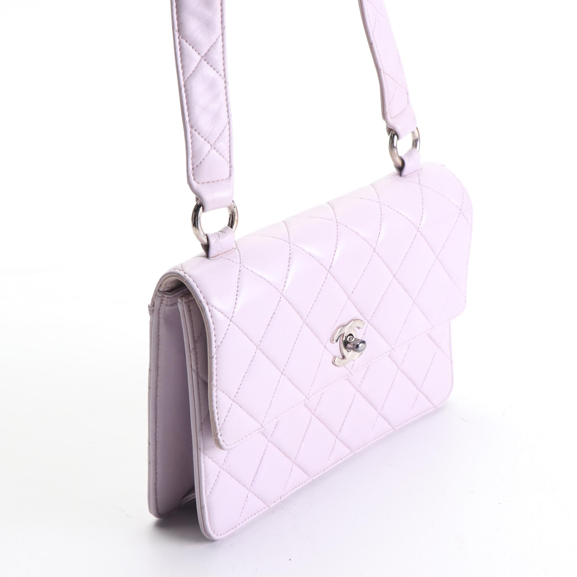 Chanel Small Single-Flap Shoulder Bag in Quilted Lambskin Leather w/Box