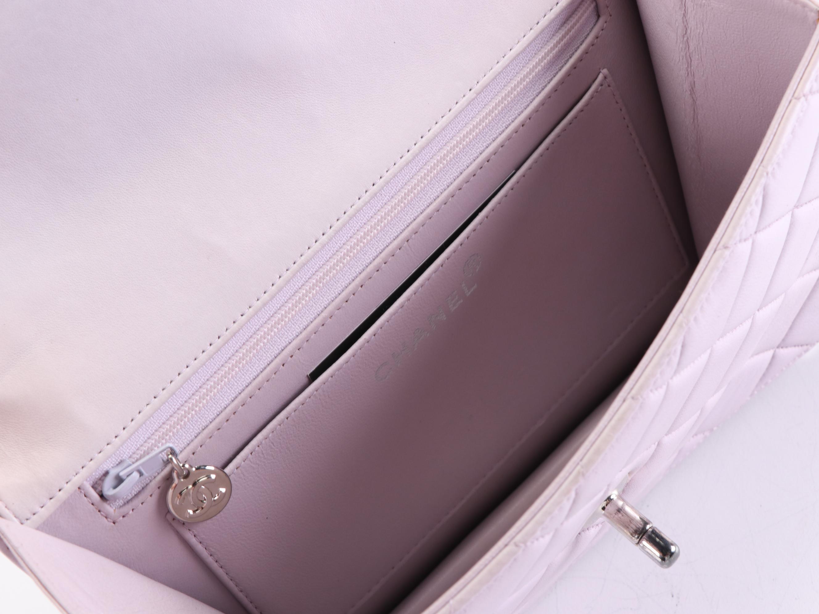 Chanel Small Single-Flap Shoulder Bag in Quilted Lambskin Leather w/Box