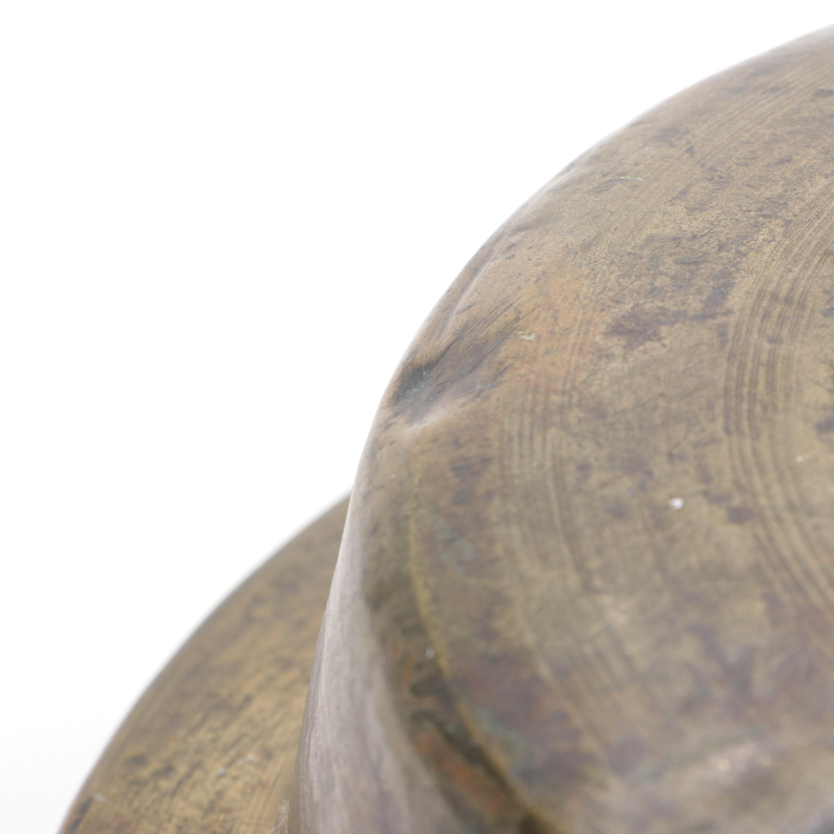 Wooden Handled Engraved Brass with Hinged Lid Bed Warmer