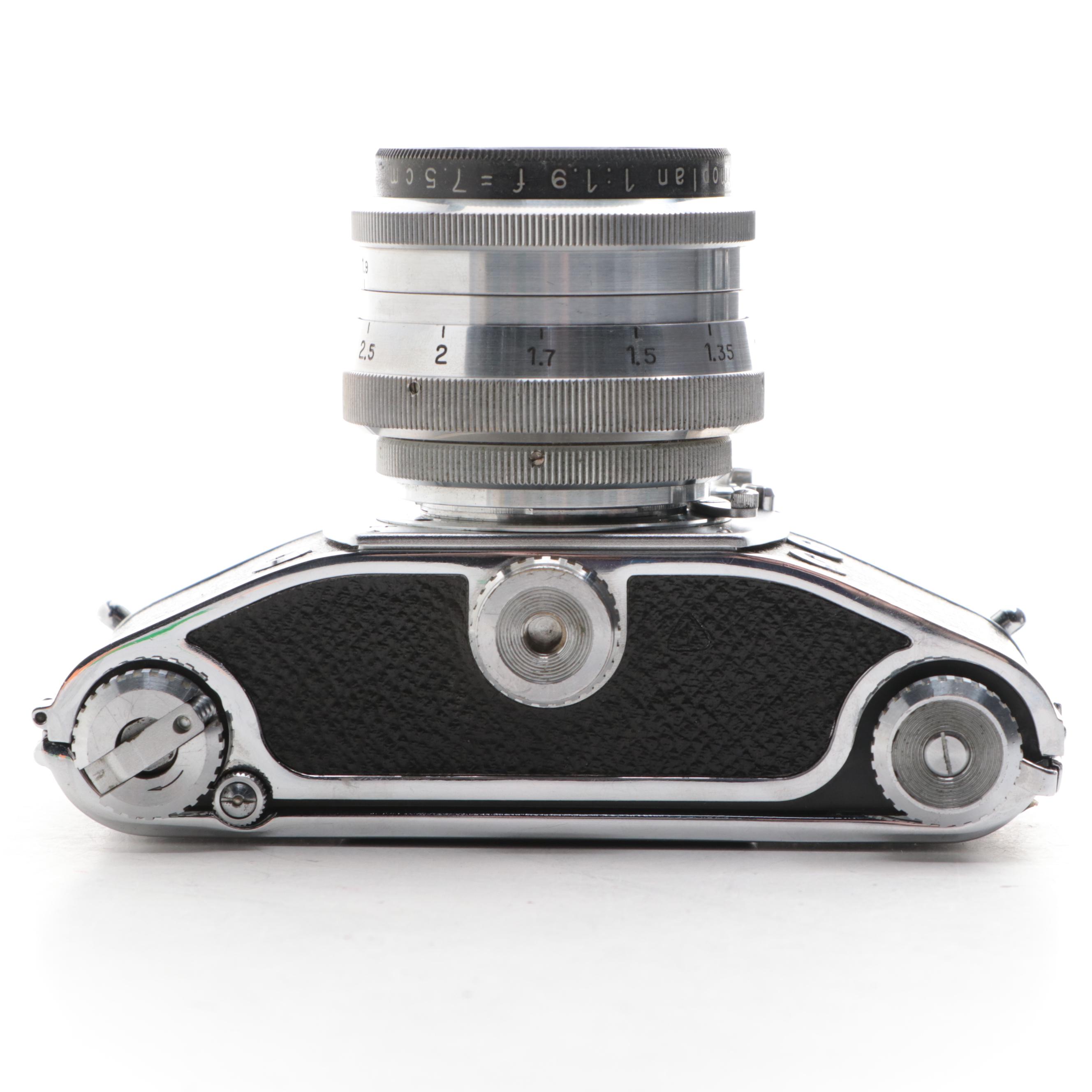 Ihagee Kamerawerk Exakta VX IIb and Varex VX 35 mm SLR Cameras, Mid-20th Century