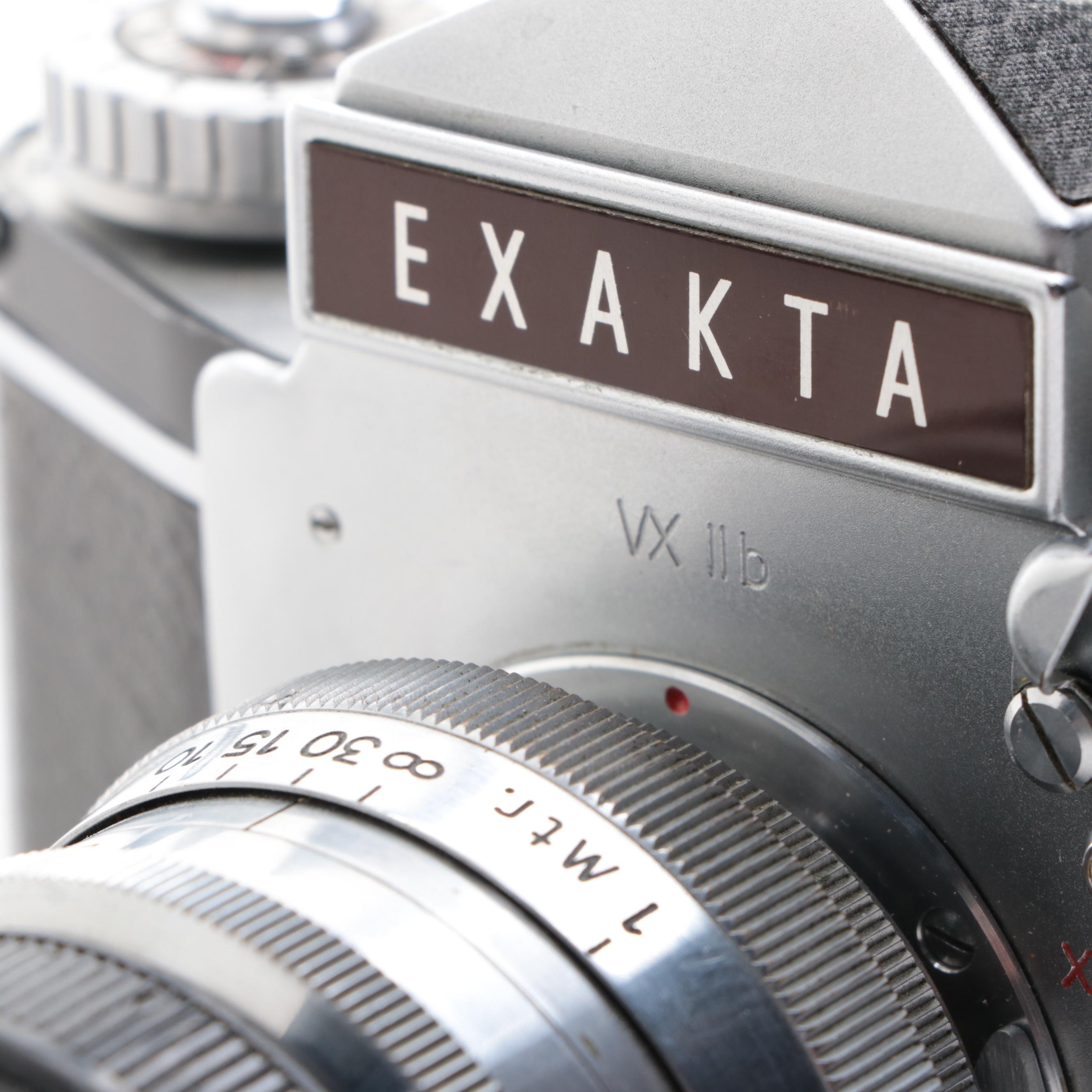 Ihagee Kamerawerk Exakta VX IIb and Varex VX 35 mm SLR Cameras, Mid-20th Century