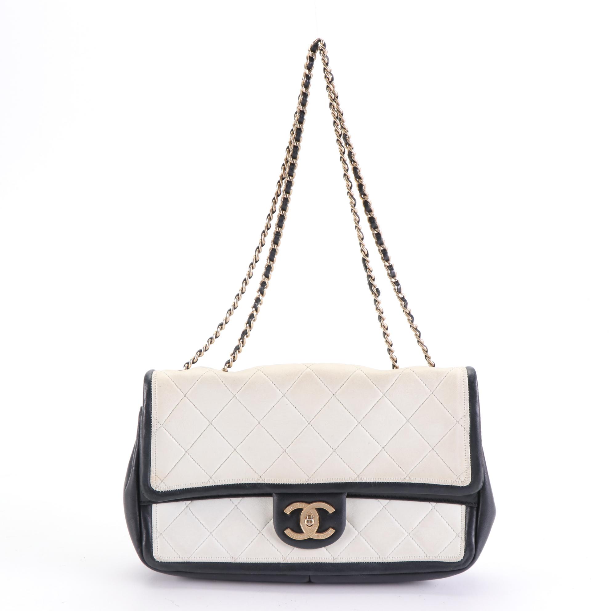 Chanel Graphic Flap Bag Medium in Quilted Calfskin