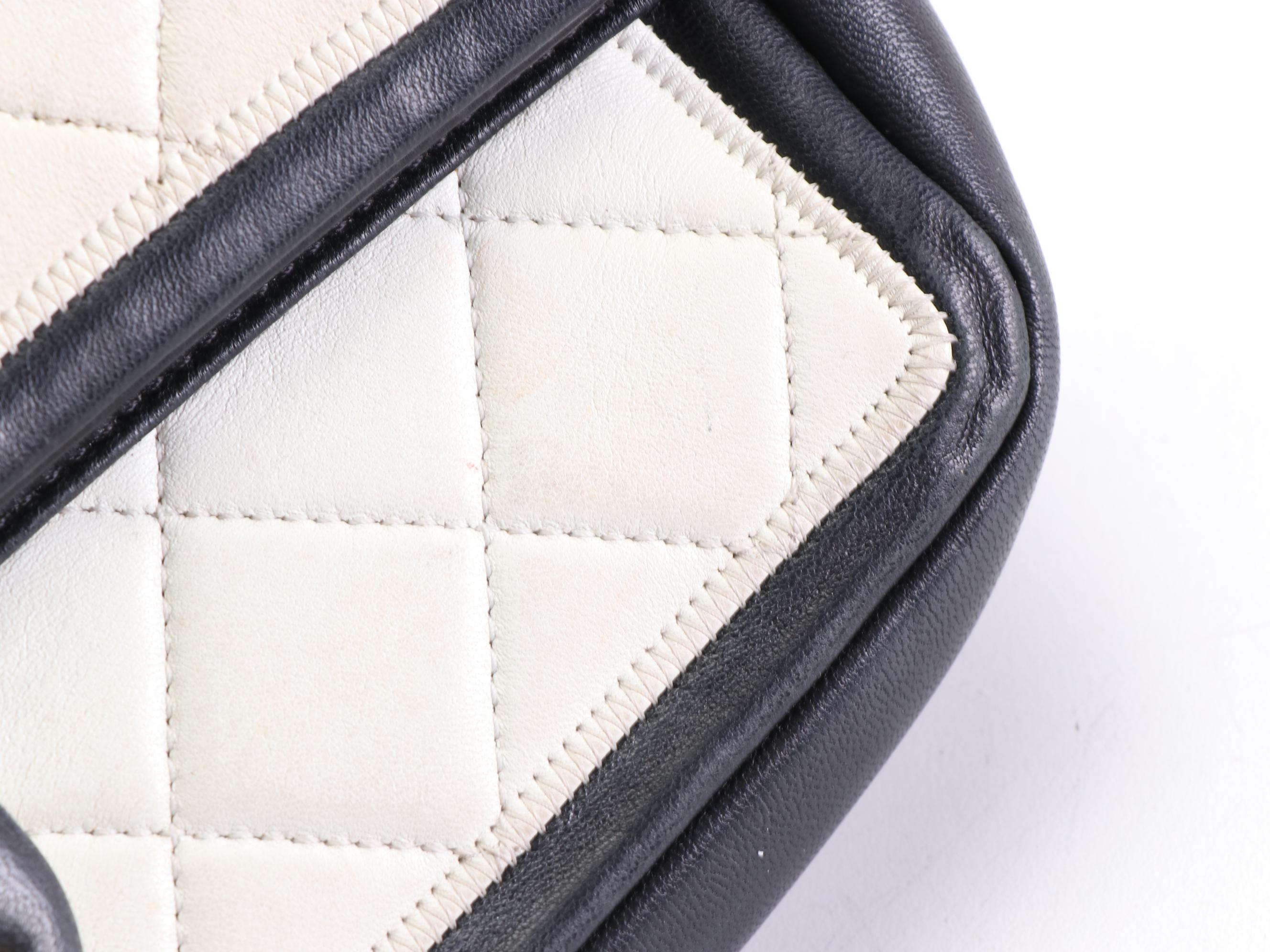 Chanel Graphic Flap Bag Medium in Quilted Calfskin