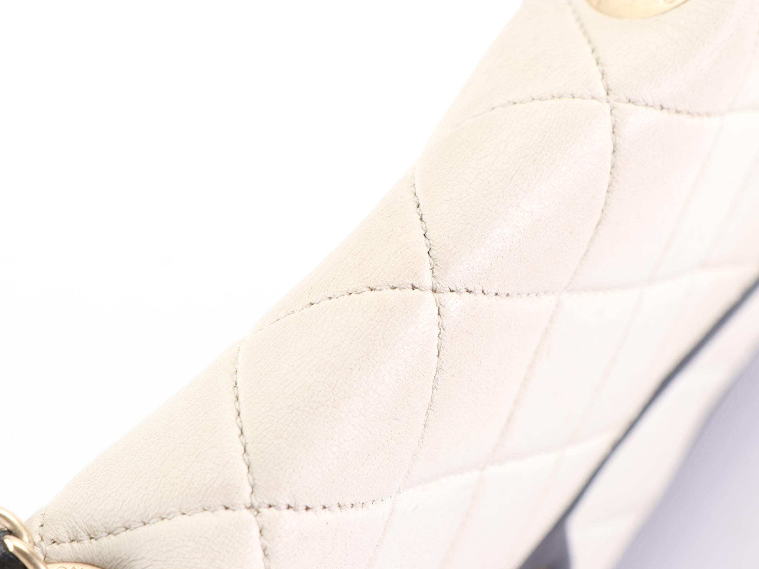 Chanel Graphic Flap Bag Medium in Quilted Calfskin